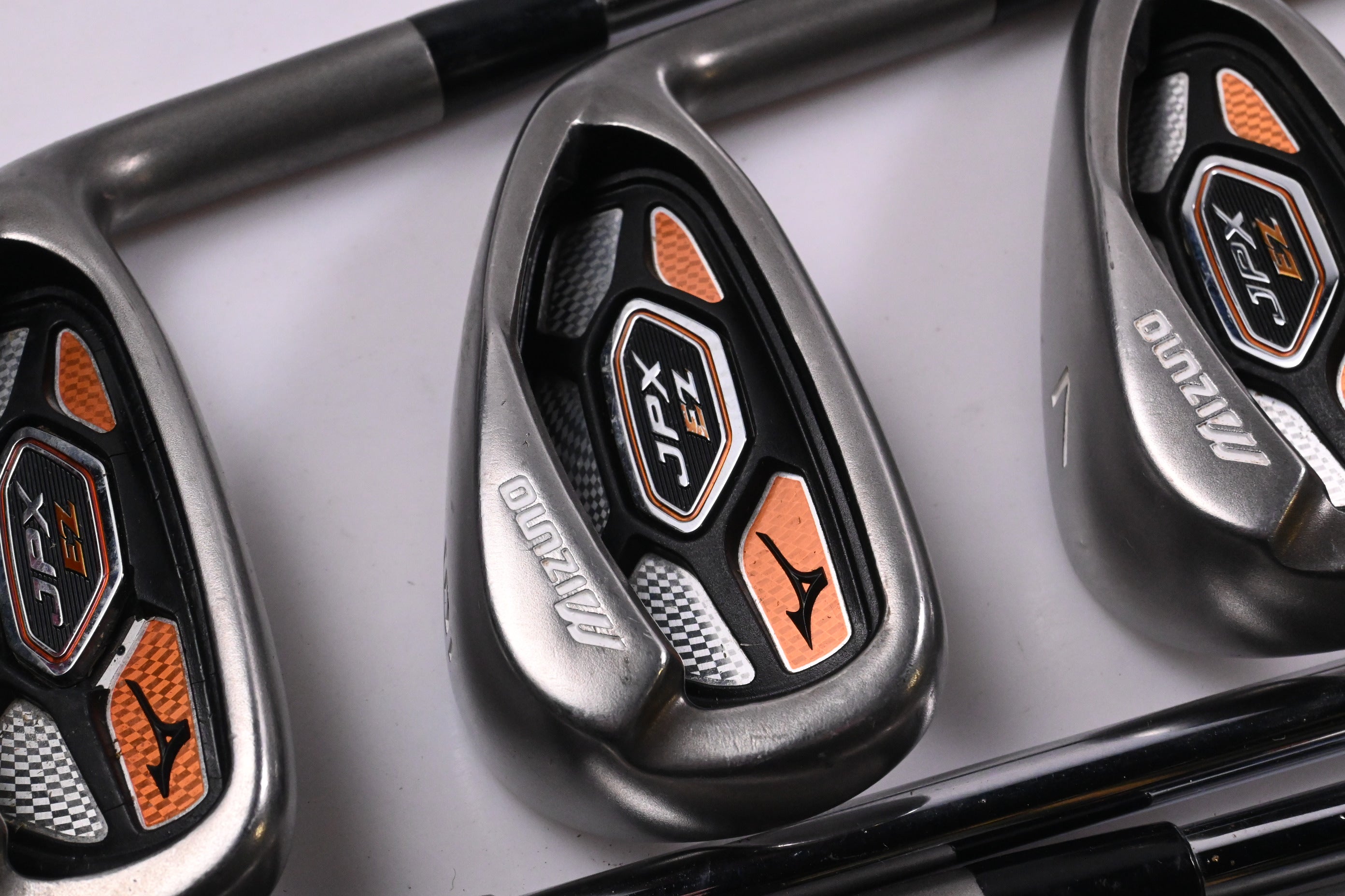 Mizuno JPX EZ 2013 Irons / 5-PW+SW / Regular Flex True Temper XP 105 R300