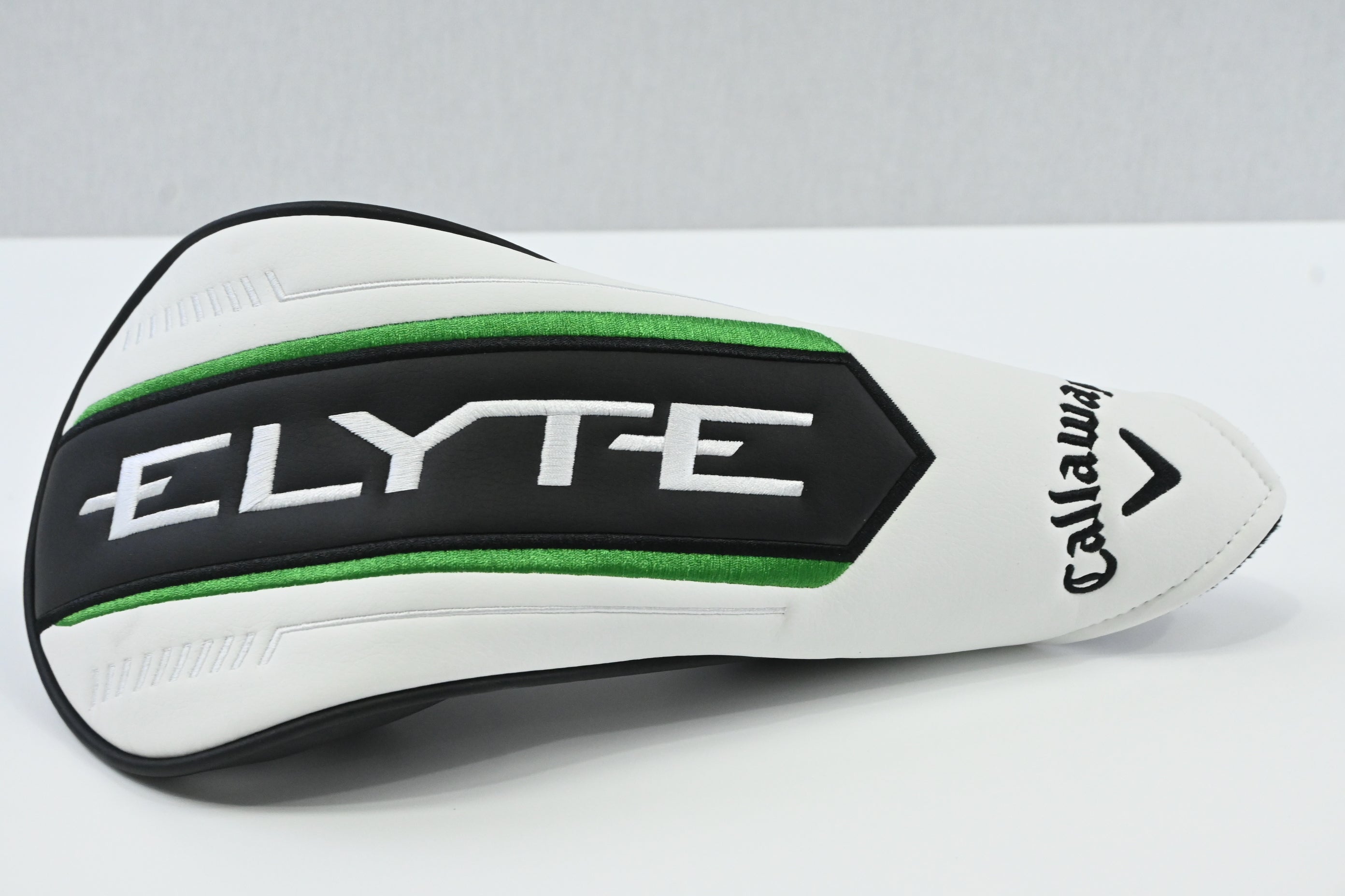 Callaway Elyte X Driver / 9 Degree / Senior Flex Vanquish 4 Shaft