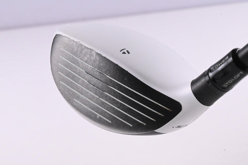 Taylormade R11 #3 Wood / 15.5 Degree / Stiff Flex Fujikura Motore F3 80 Shaft