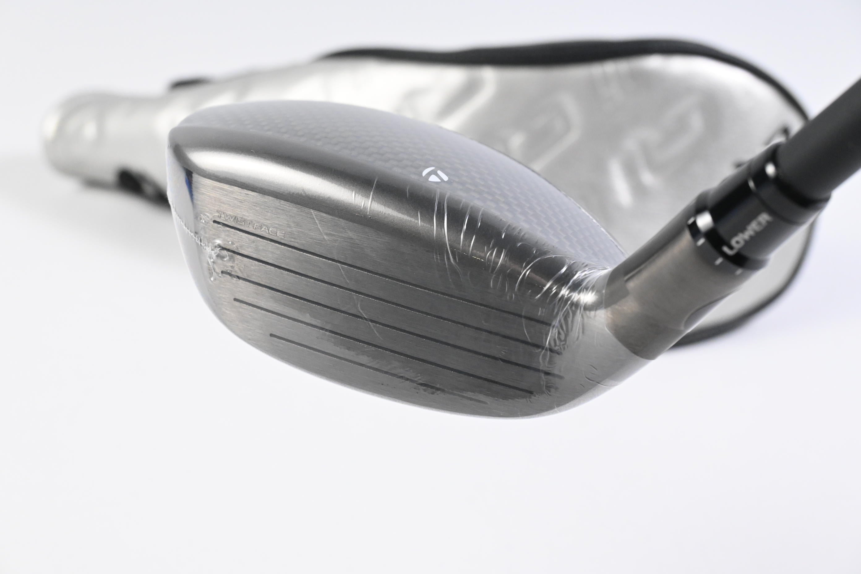 Taylormade Qi35 #4 Hybrid / 23 Degree / Regular Flex Fujikura Ventus Blue 6