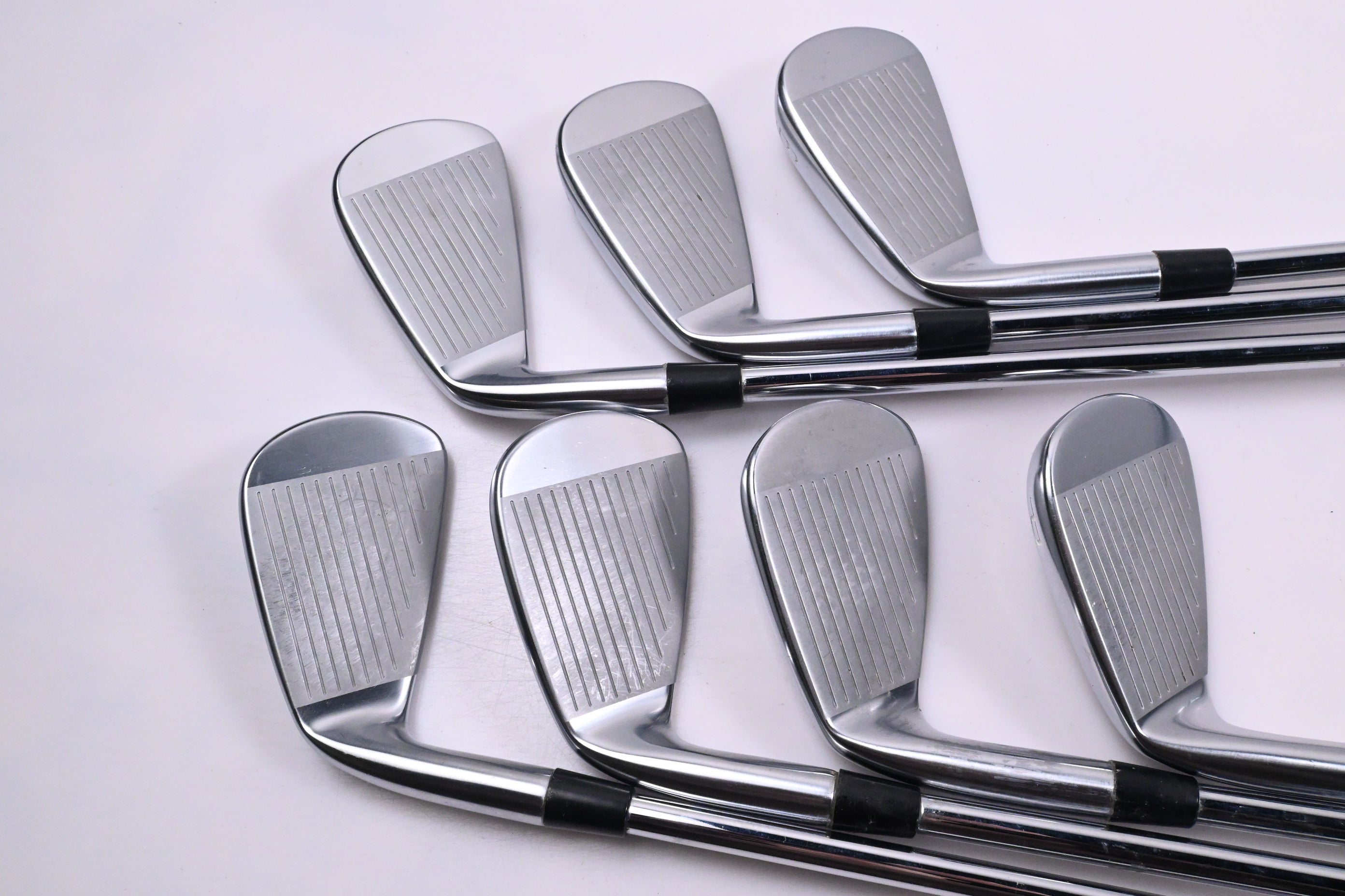 Mizuno Pro 245 Irons / 4-PW / Regular Flex Dynamic Gold Mid 100 R300 Shafts