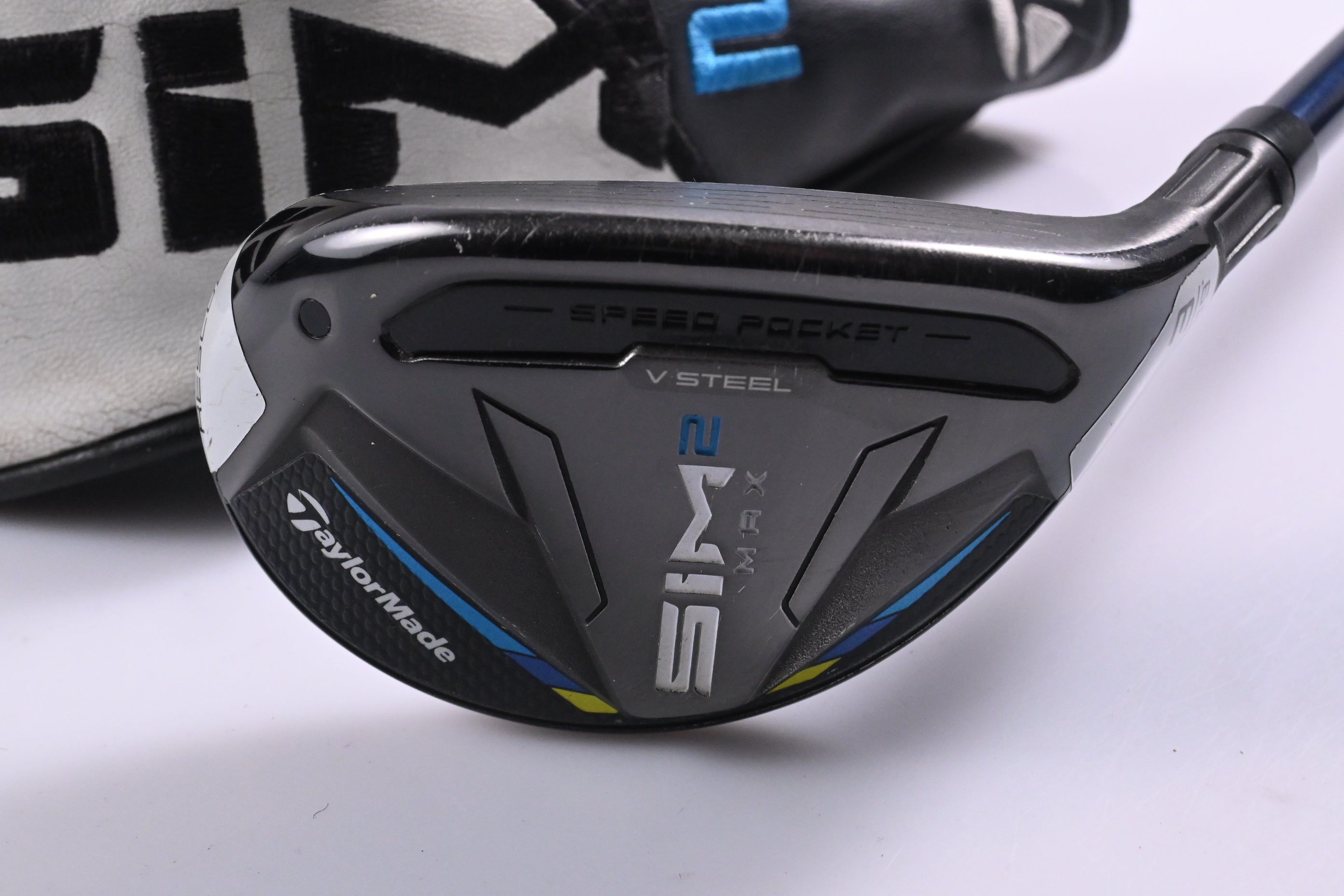 Taylormade SIM2 Max #3 Hybrid / 19 Degree / Stiff Flex Ventus Blue 7 Shaft