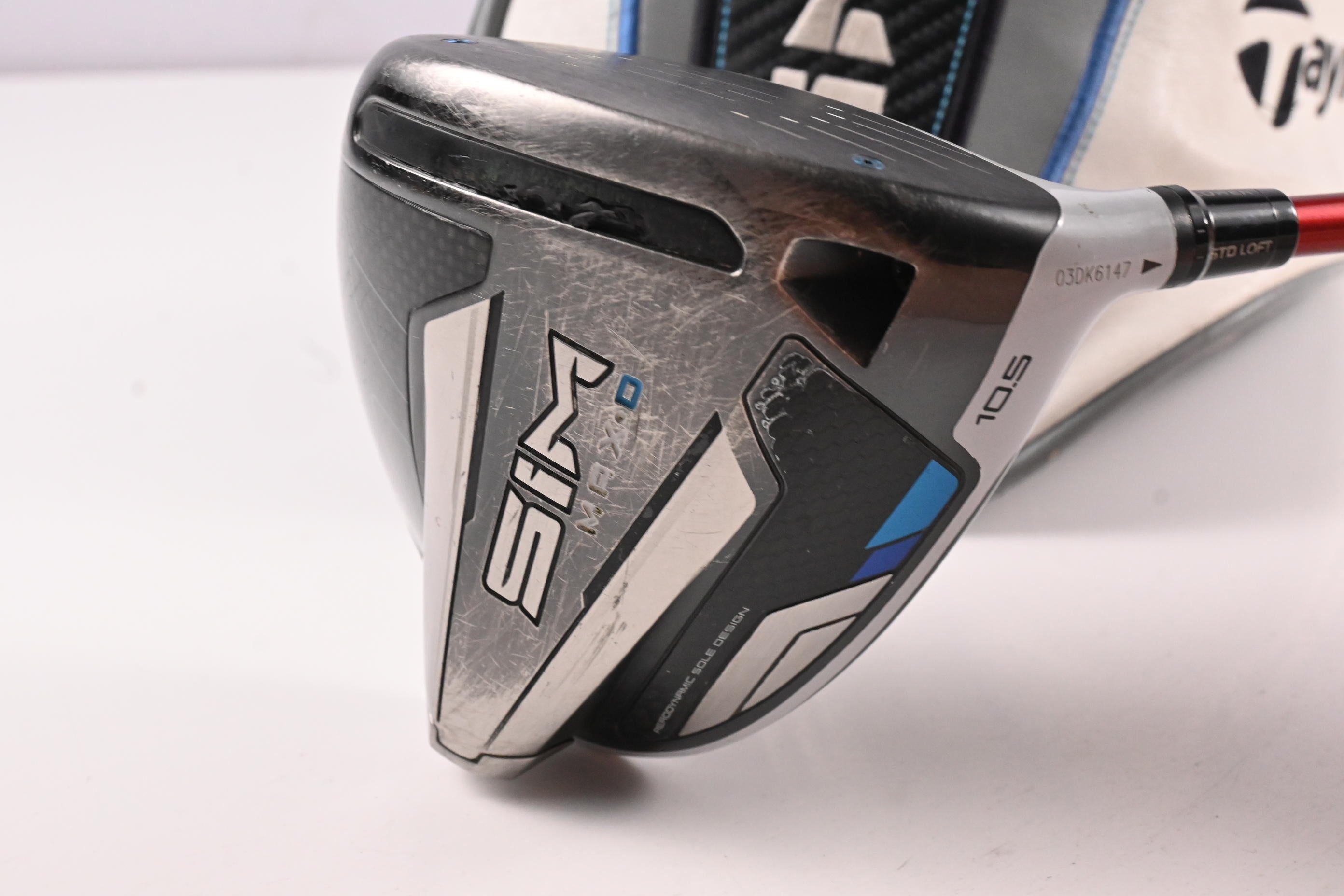 Taylormade SIM Max D Driver / 10.5 Degree / Stiff Flex Grafalloy ProLaunch 65