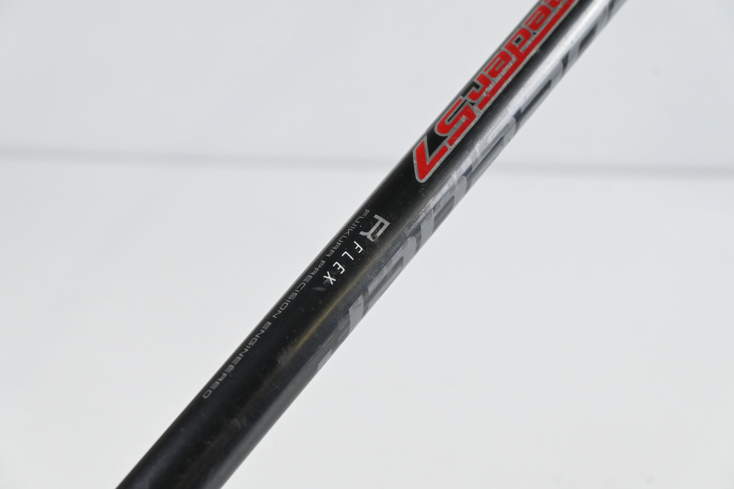Taylormade R15 Black Driver / 10.5 Degree / Regular Flex Speeder 57 Evolution