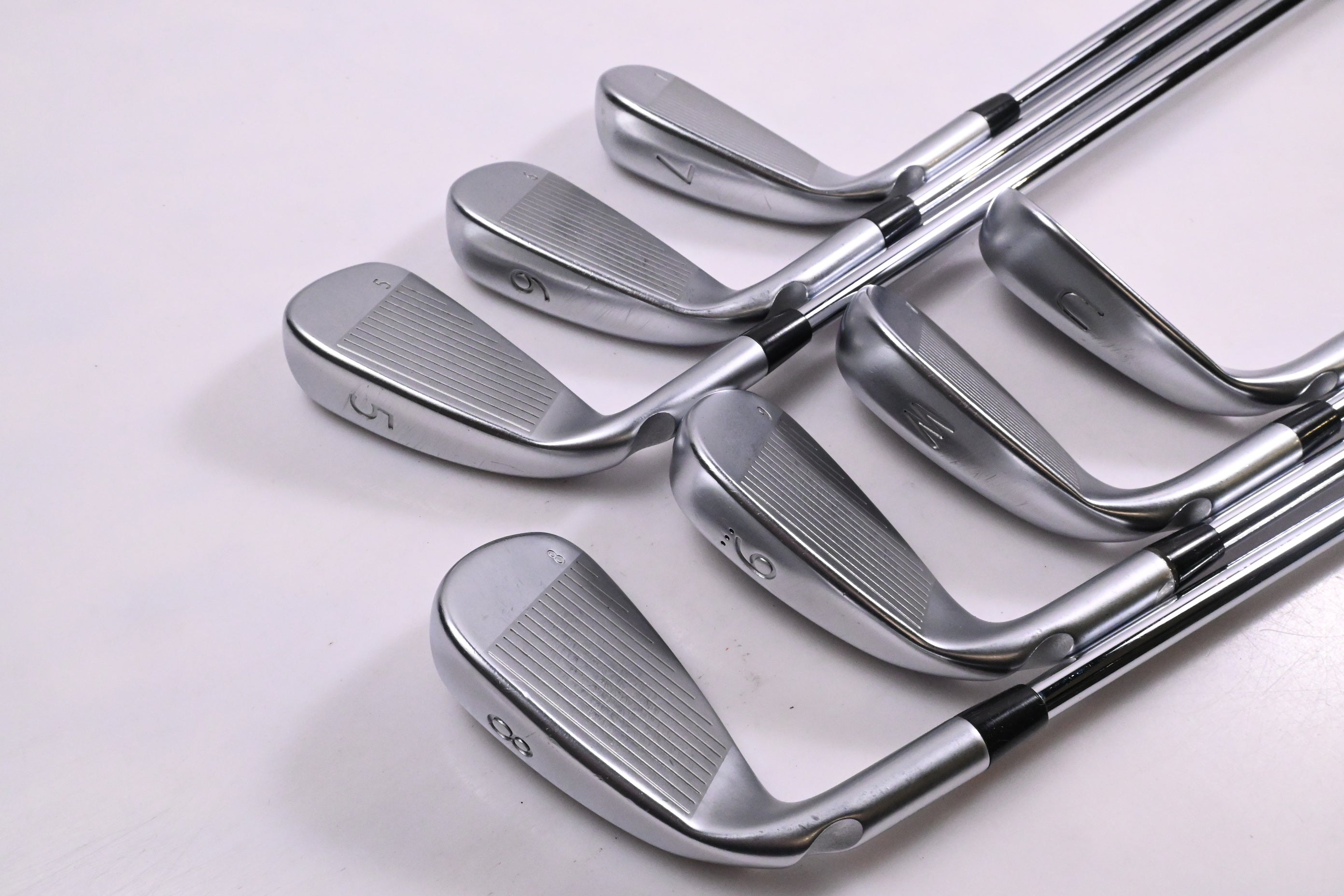 Ping G400 Irons / 5-PW+UW / White Dot / Regular Flex Ping AWT 2.0 Shafts