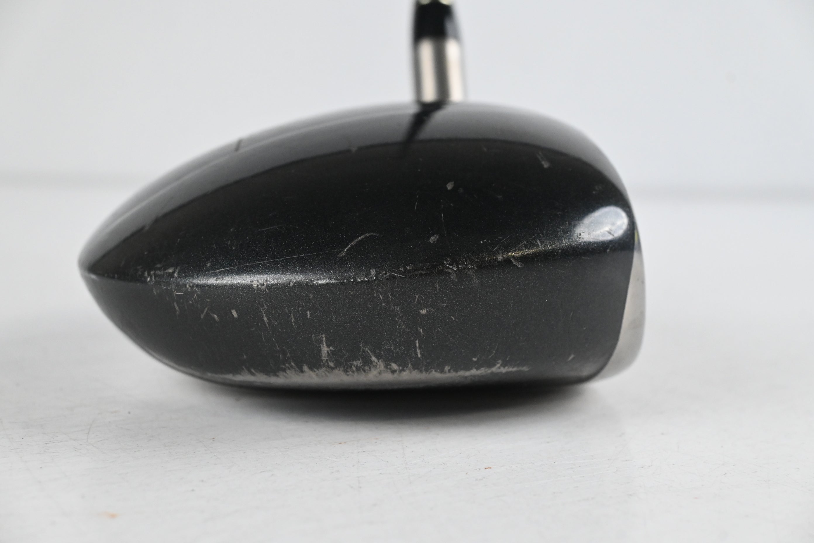 Taylormade 300 Ti Driver / 10.5 Degree / Stiff Flex Taylormade Lite 90 Shaft