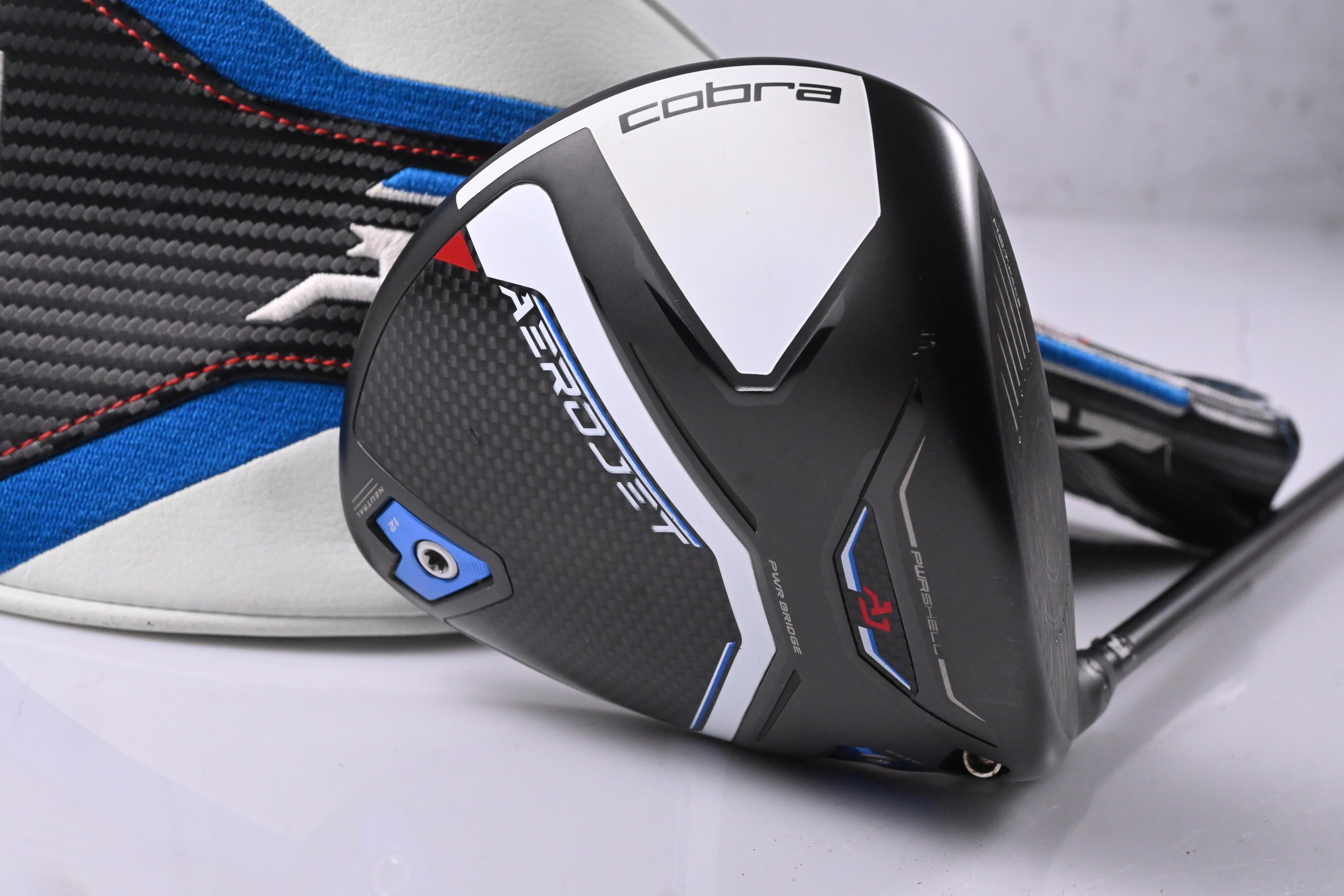 Cobra Aerojet Max Driver / 10.5 Degree / Regular Flex UST Mamiya Helium 5 Shaft