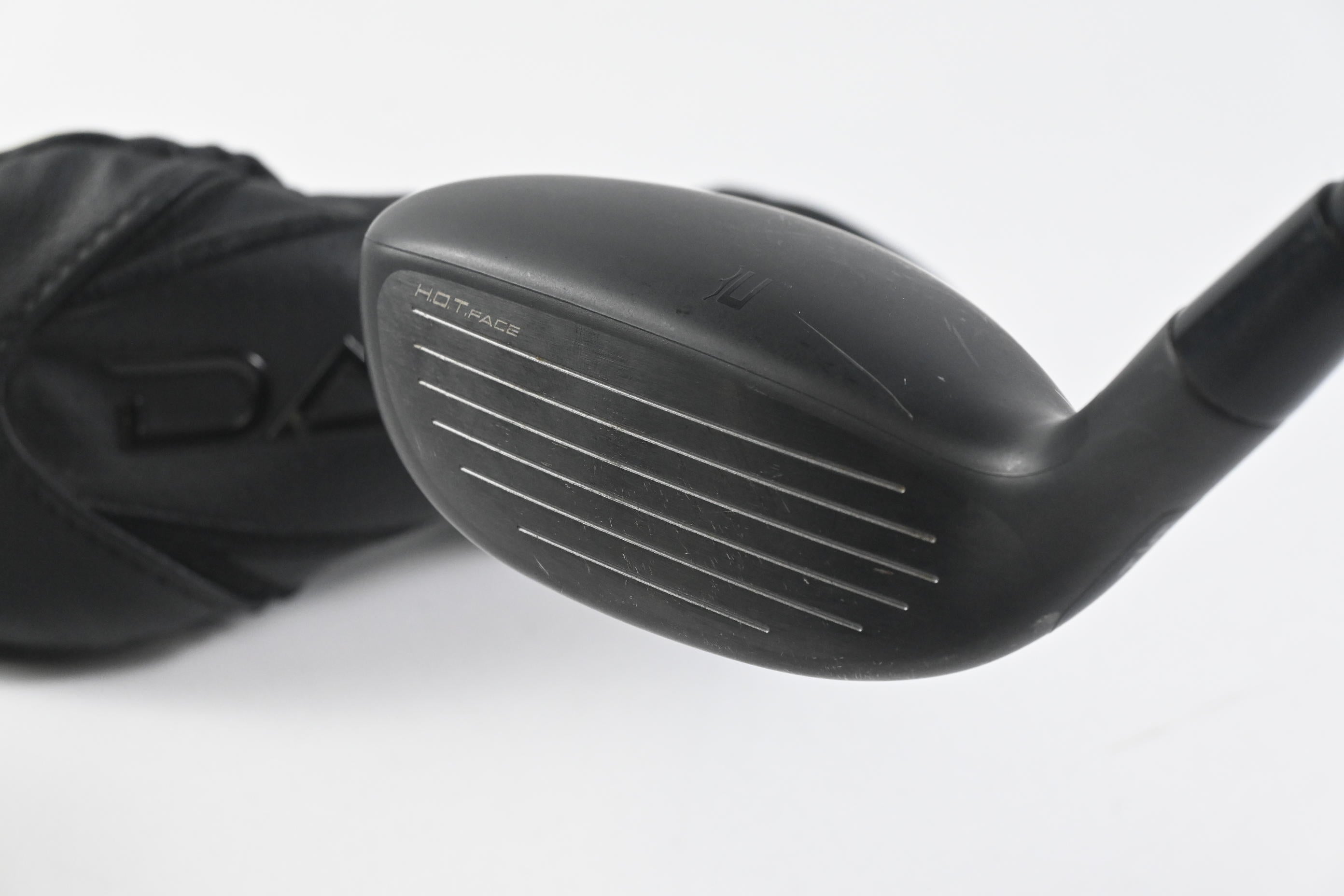 Cobra Darkspeed #3 Hybrid / 19 Degree / Regular Flex XCalibur Shaft