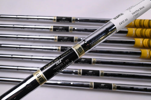 Taylormade M2 2016 Irons / 4-PW+GW / Stiff Flex Reax 88 Shafts