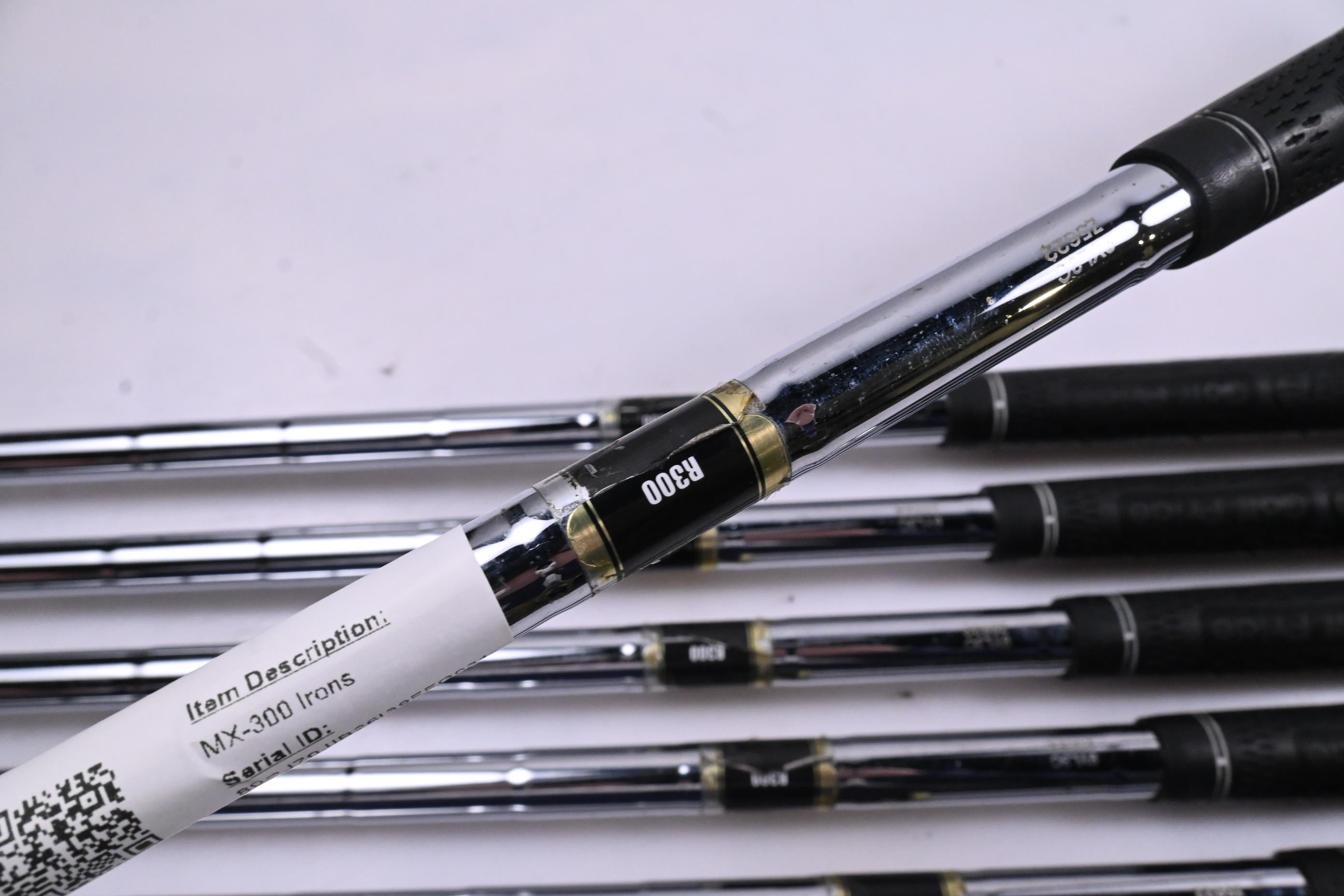 Mizuno MX-300 Irons / 5-PW / Regular Flex DynaLite Gold XP R300 Shafts