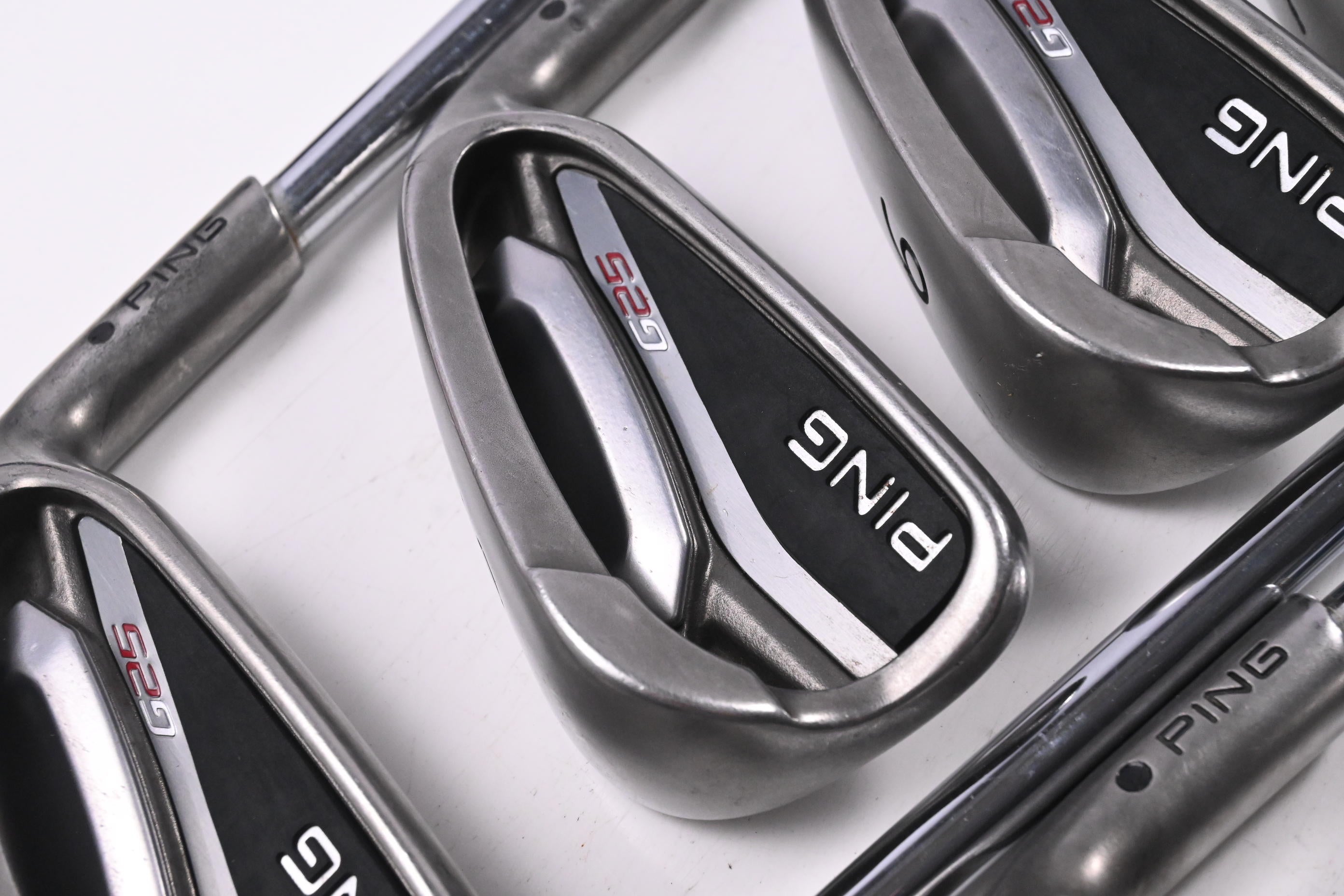 Ping G25 Irons / 4-PW+SW / Black Dot / Regular Flex Ping CFS Shafts