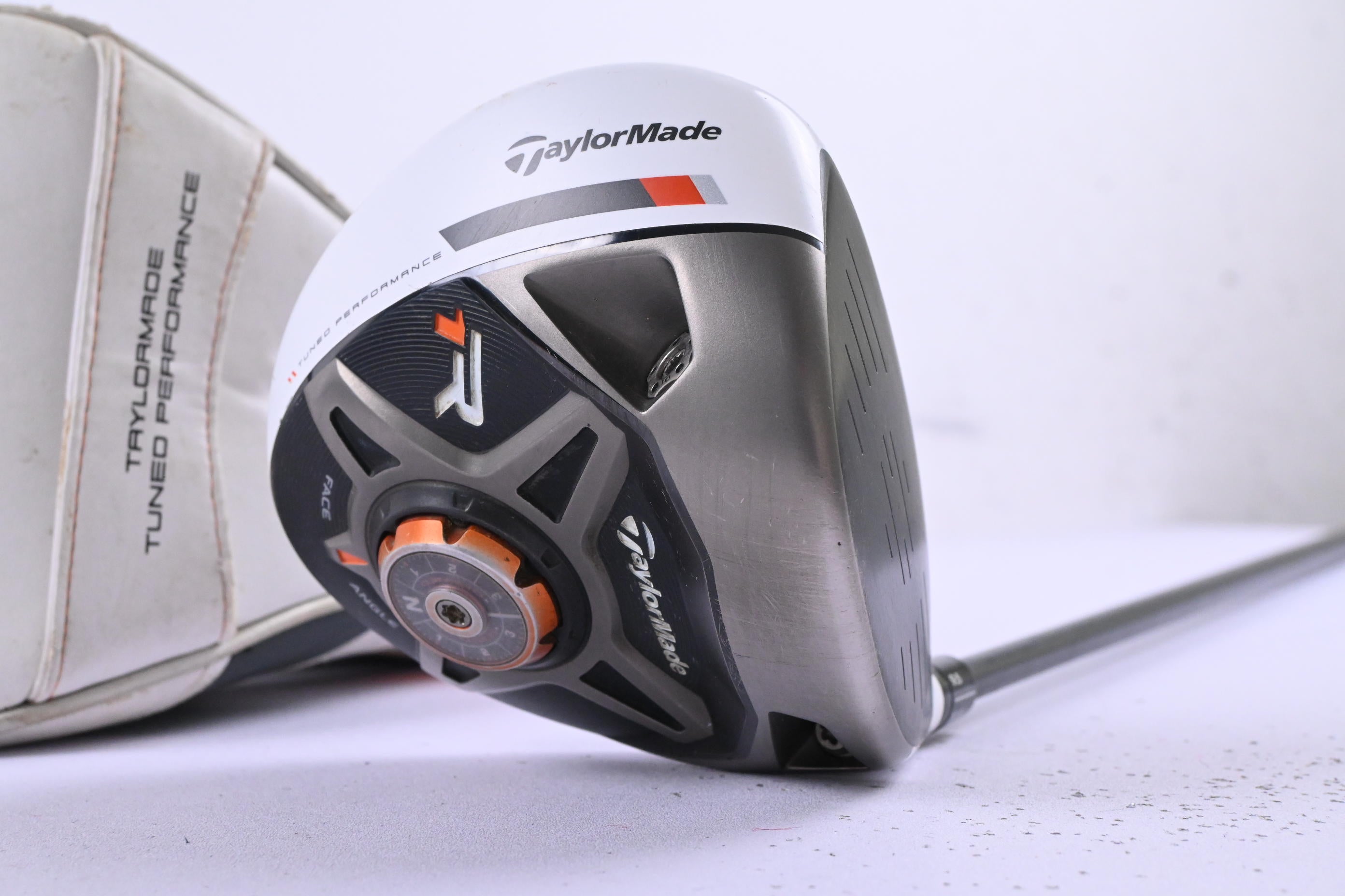 Taylormade R1 Driver / 12 Degree / Regular Flex Aldila RIP Phenom 55 Shaft