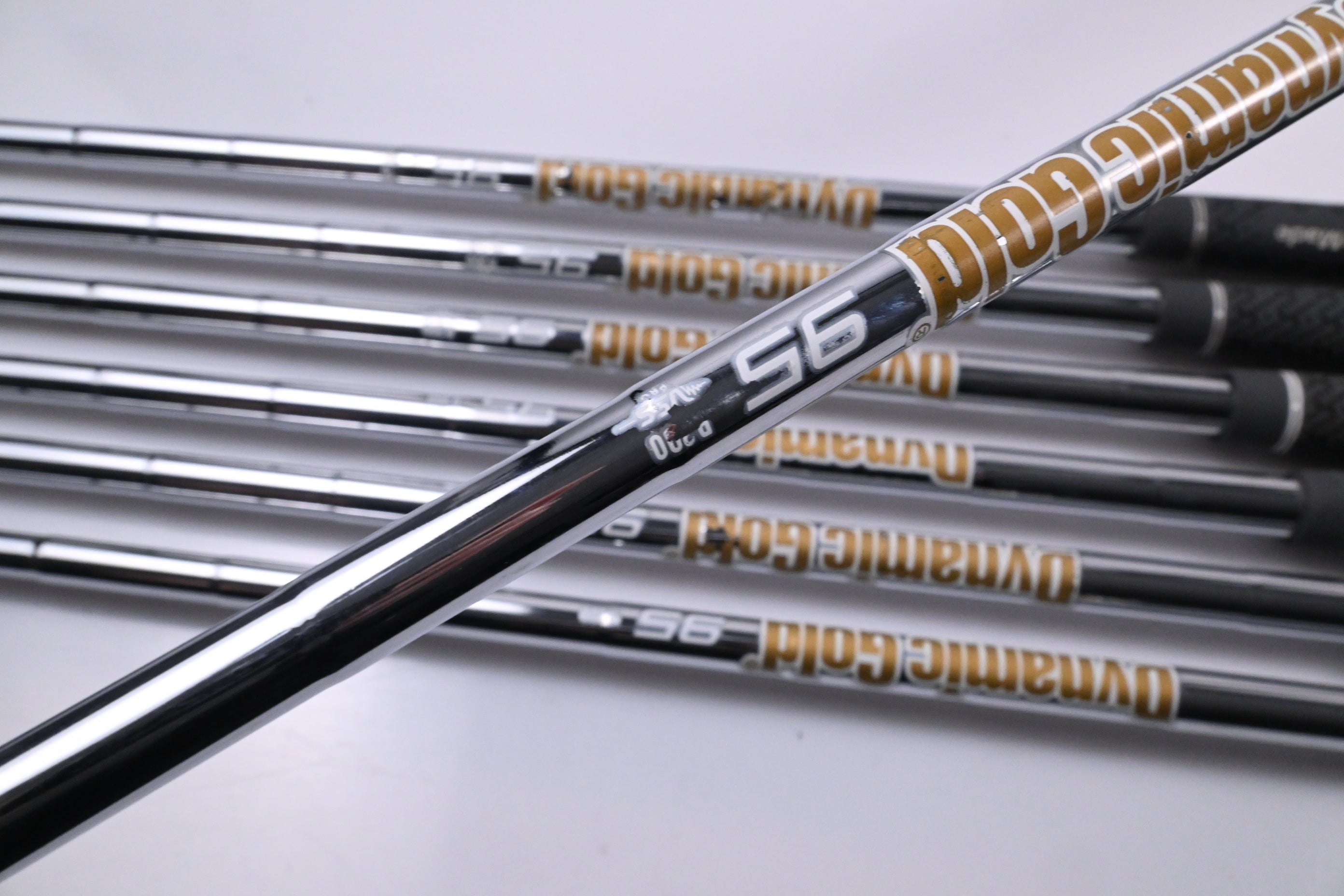 Taylormade P770 2020 Irons / 4-PW / Regular Flex True Temper Dynamic Gold 95