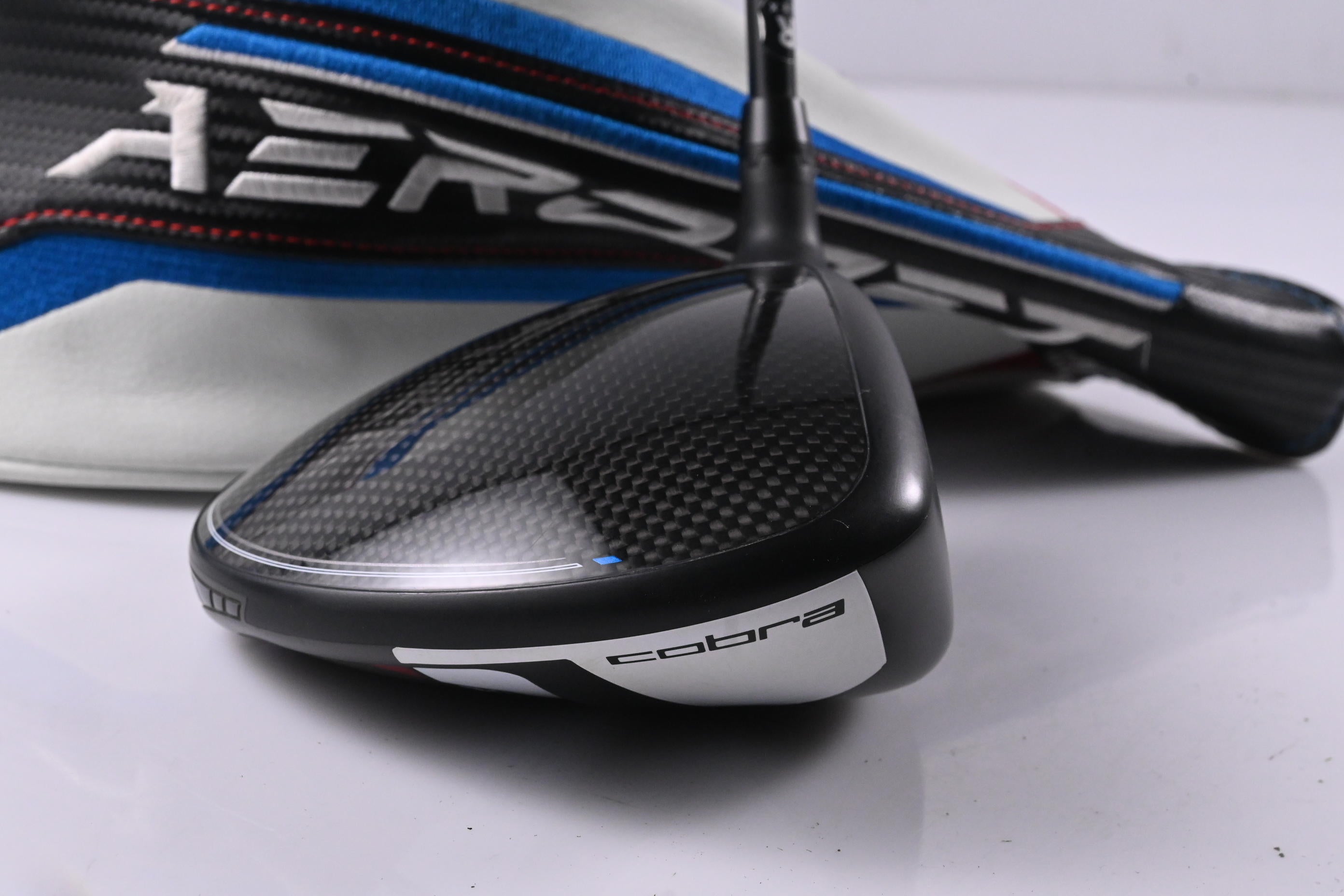 Cobra Aerojet Max Driver / 10.5 Degree / Regular Flex UST Mamiya Helium 5 Shaft