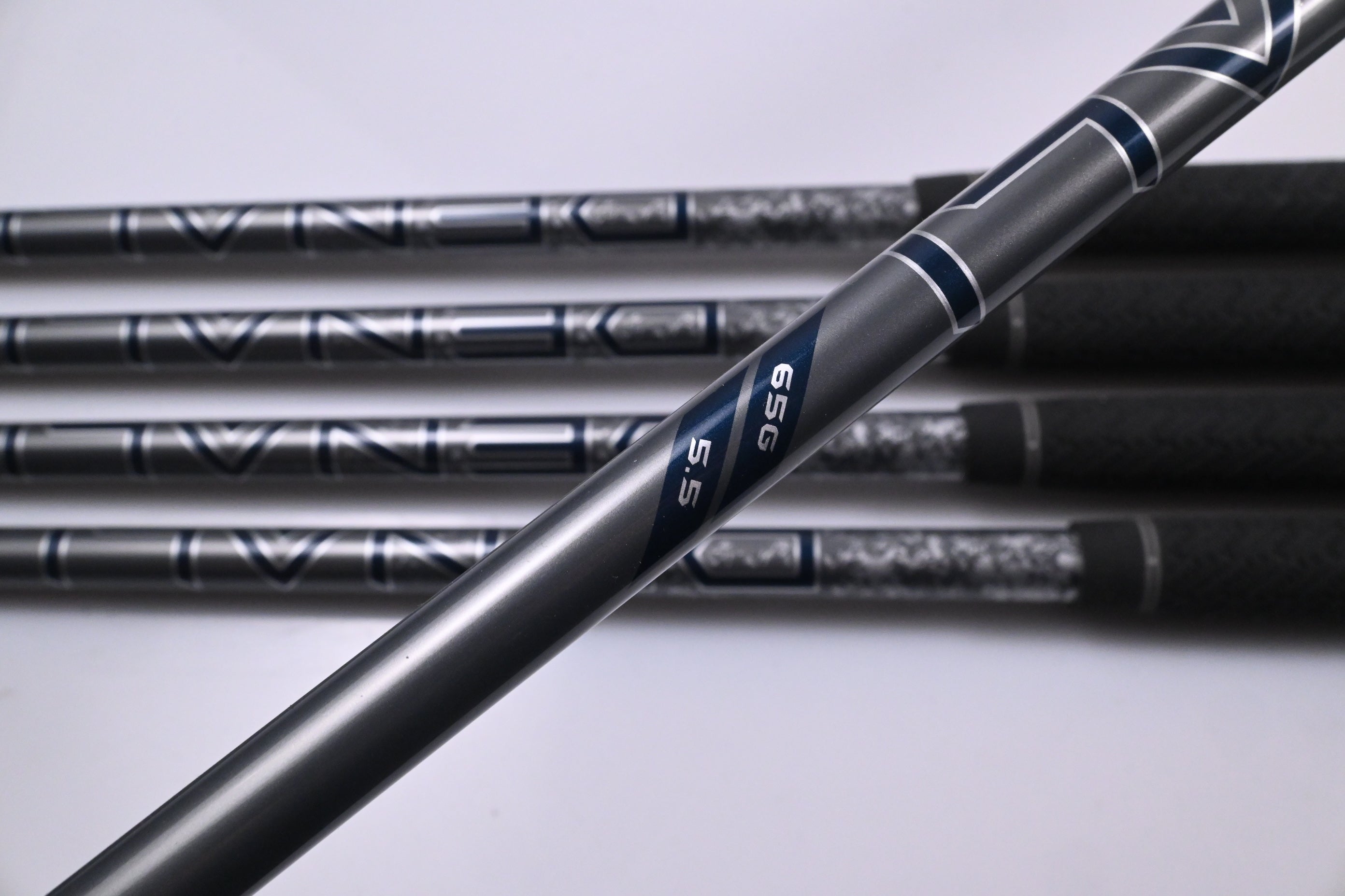 Callaway Apex Ai300 Irons / 7-PW+GW / Regular Flex Denali Charcoal 65 Shafts