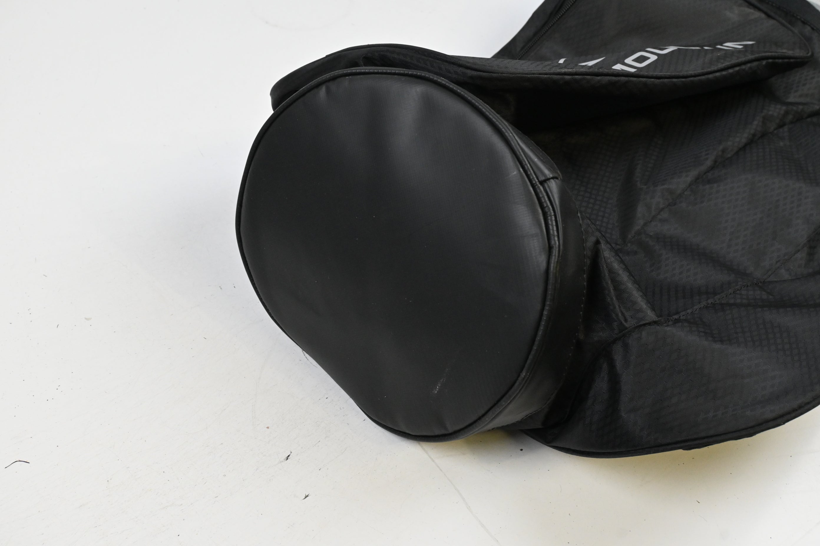 Sun Mountain Pencil Bag / 2-Way Divider / Black, Grey