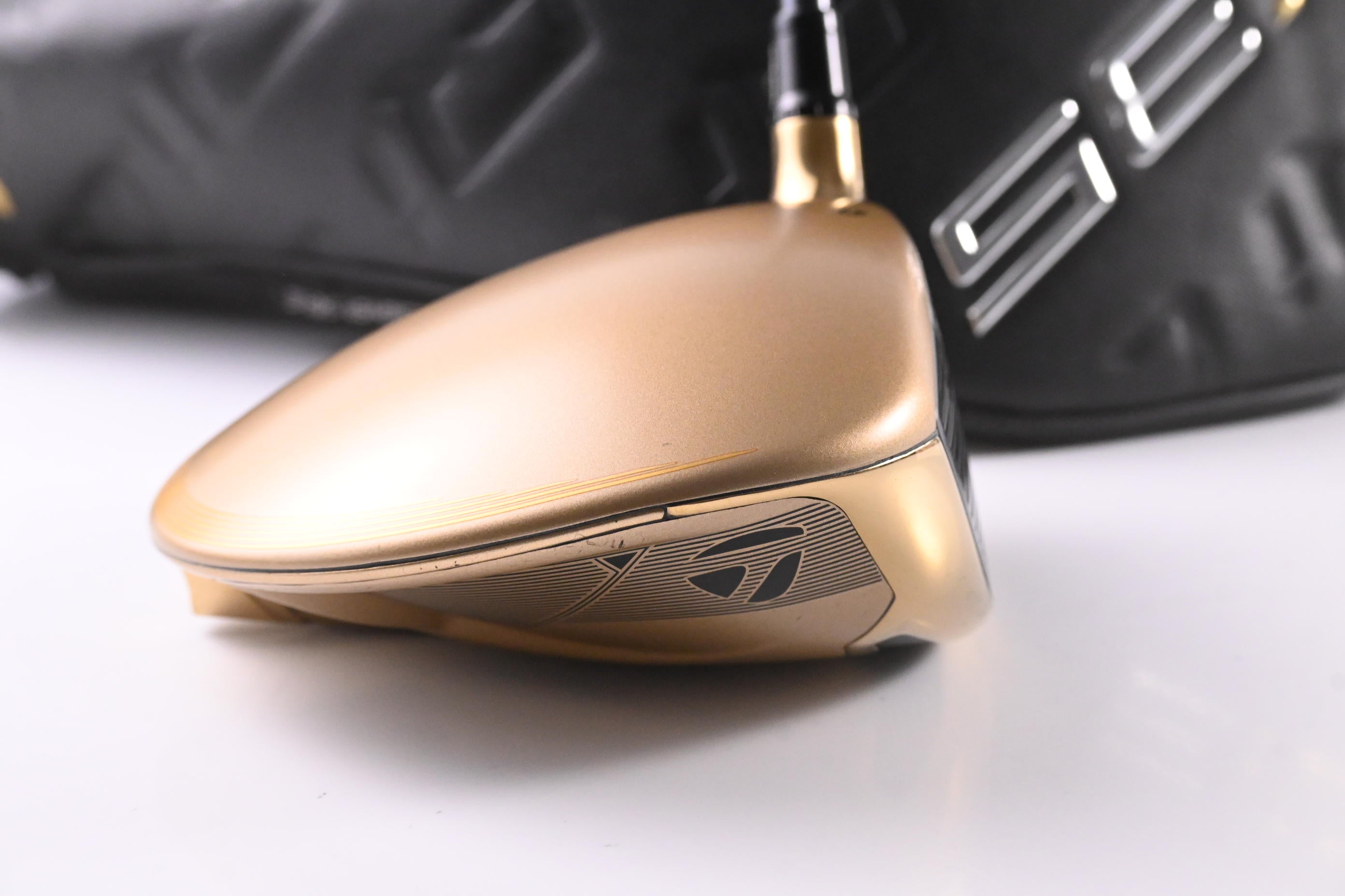Taylormade Qi35 Designer Series Driver / 10.5 Degree / Regular Flex Diamana T+