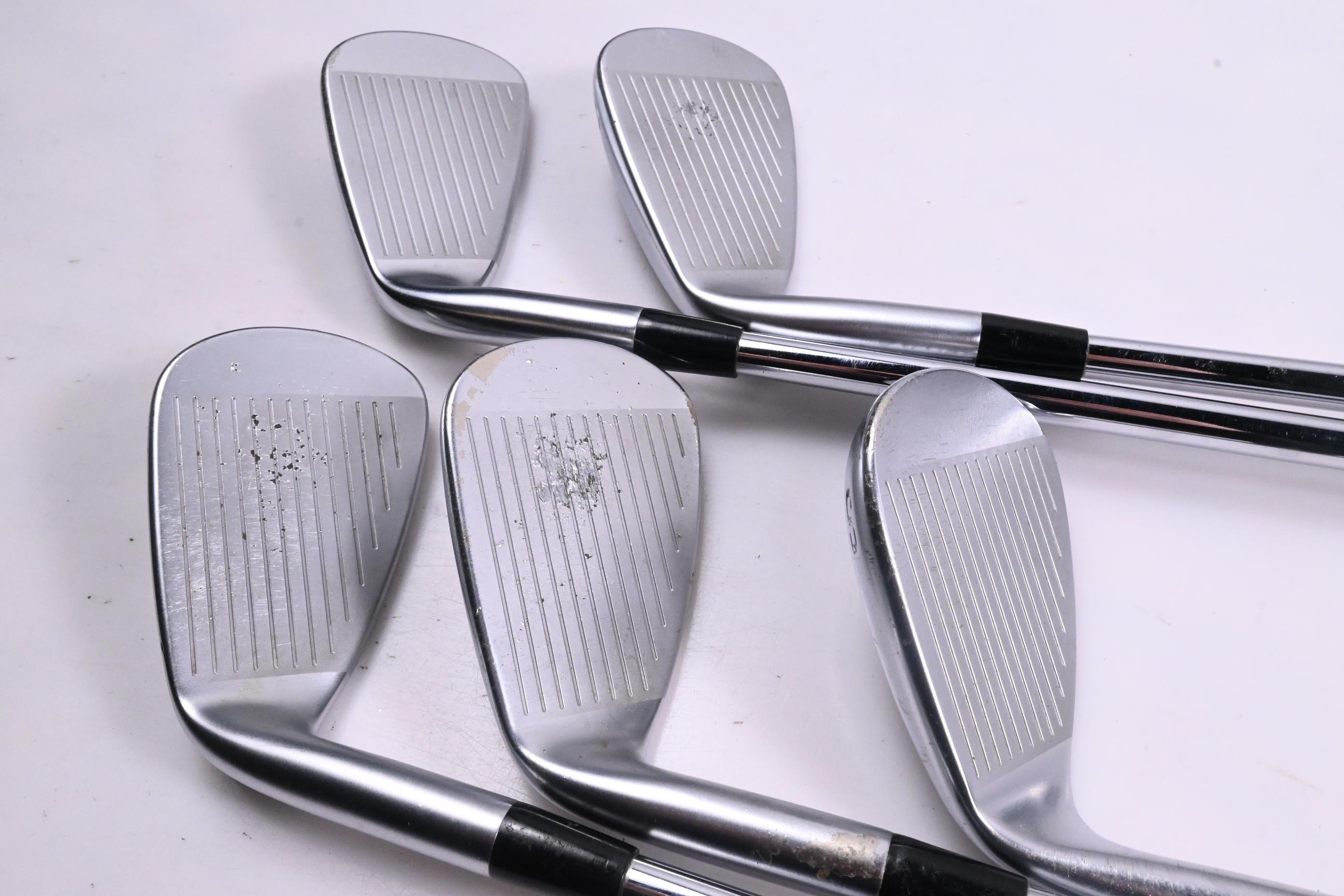 Mizuno JPX 923 Hot Metal Irons / 7-PW+SW / Stiff Flex KBS Tour Shafts