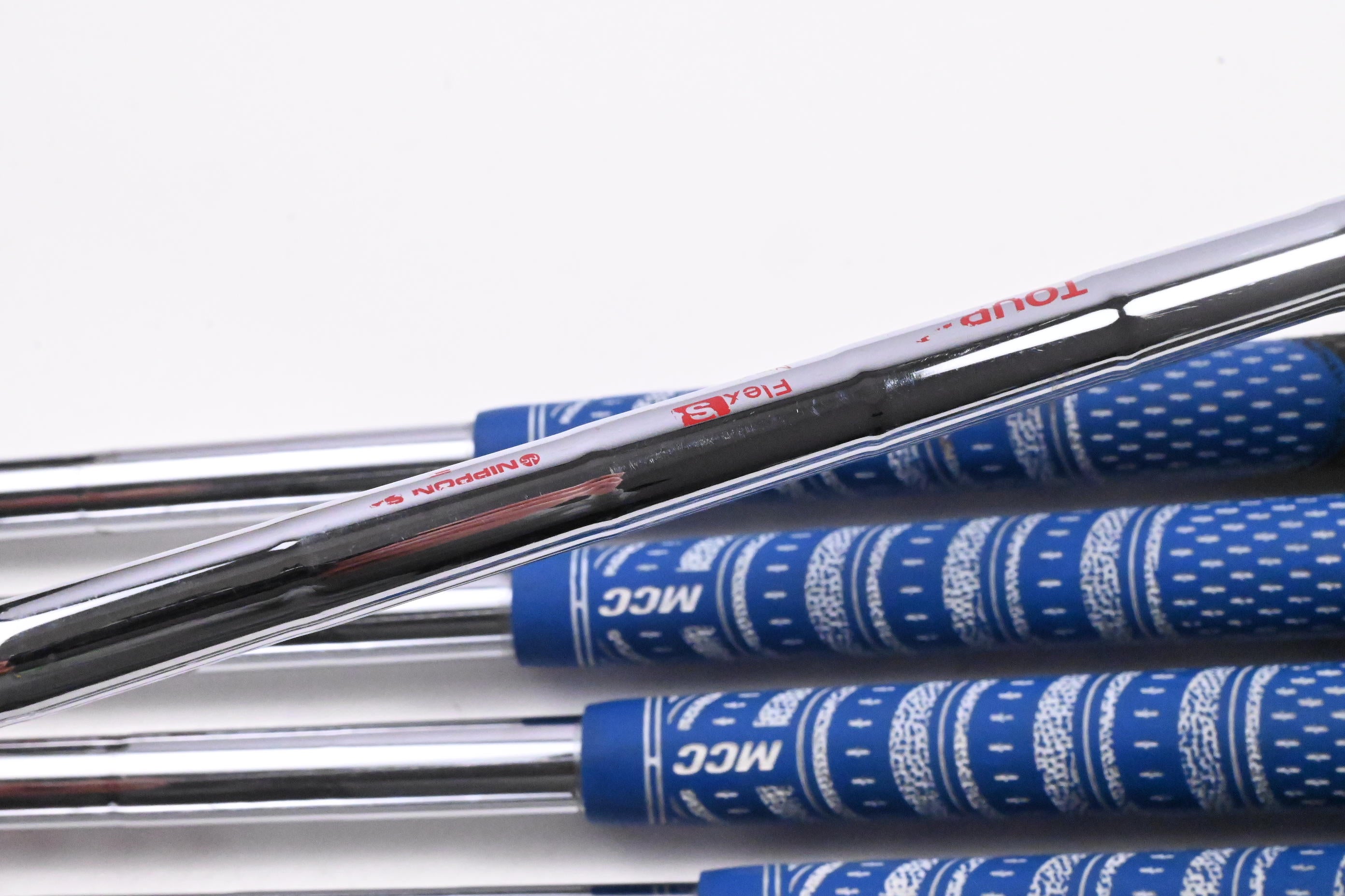 Miura KM-700 Irons / 4-PW / Stiff Flex N.S.Pro Modus3 Tour 105 Shafts