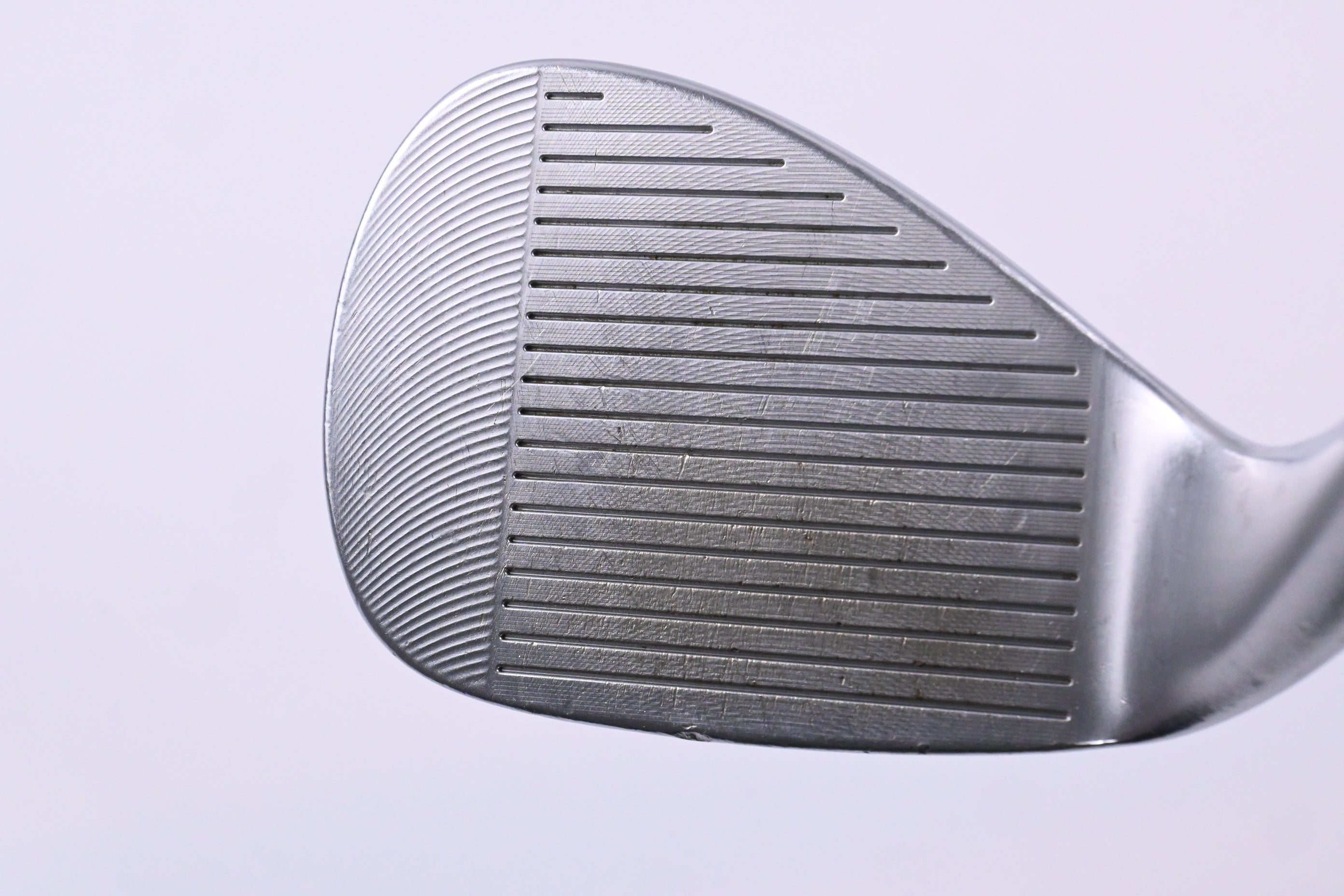Cleveland RTX ZipCore Sand Wedge / 54 Degree / Regular Flex UST Mamiya Recoil 95