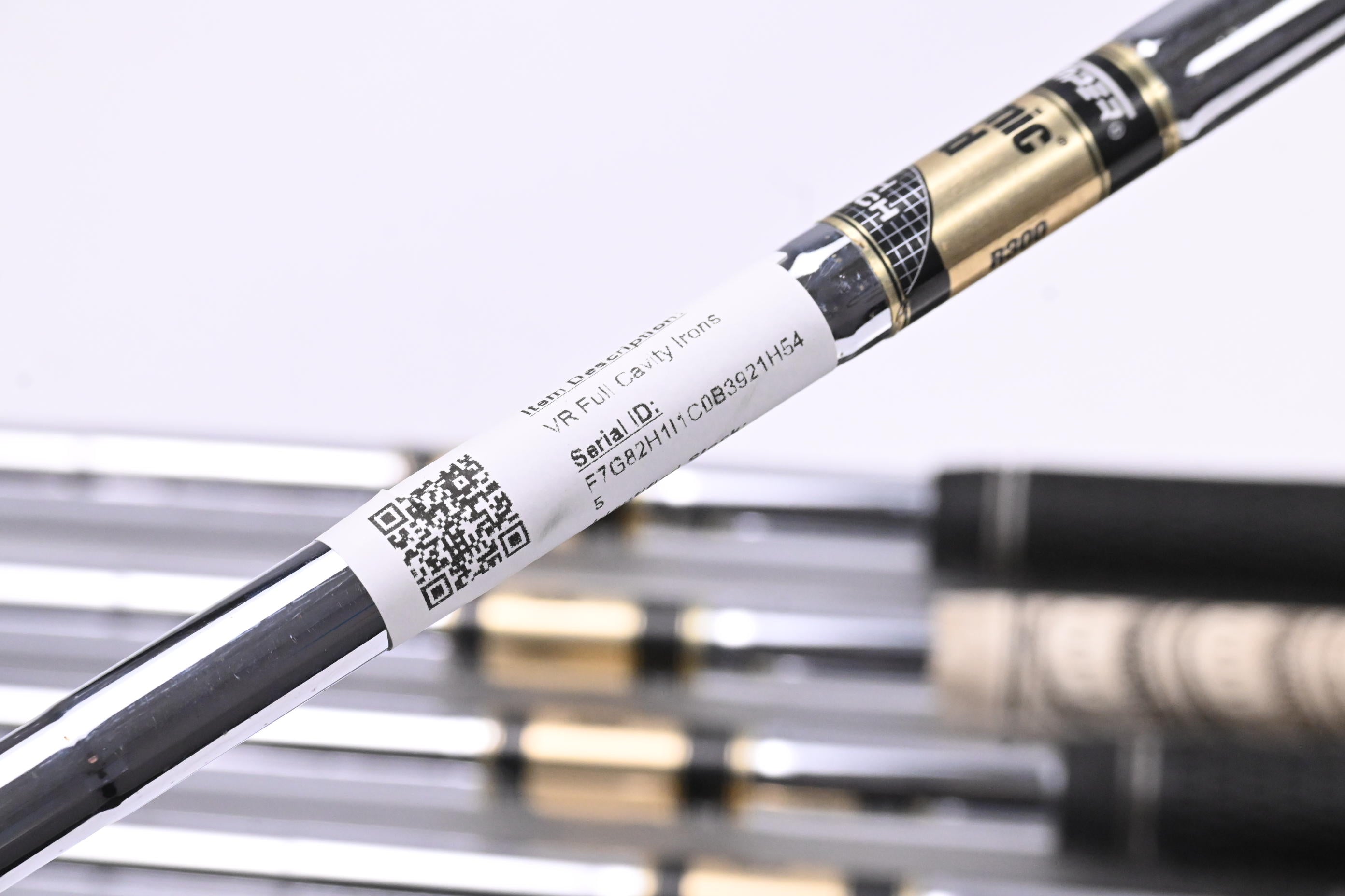 Nike VR Full Cavity Irons / 4-9i / Regular Flex Dynamic Gold High Launch R300