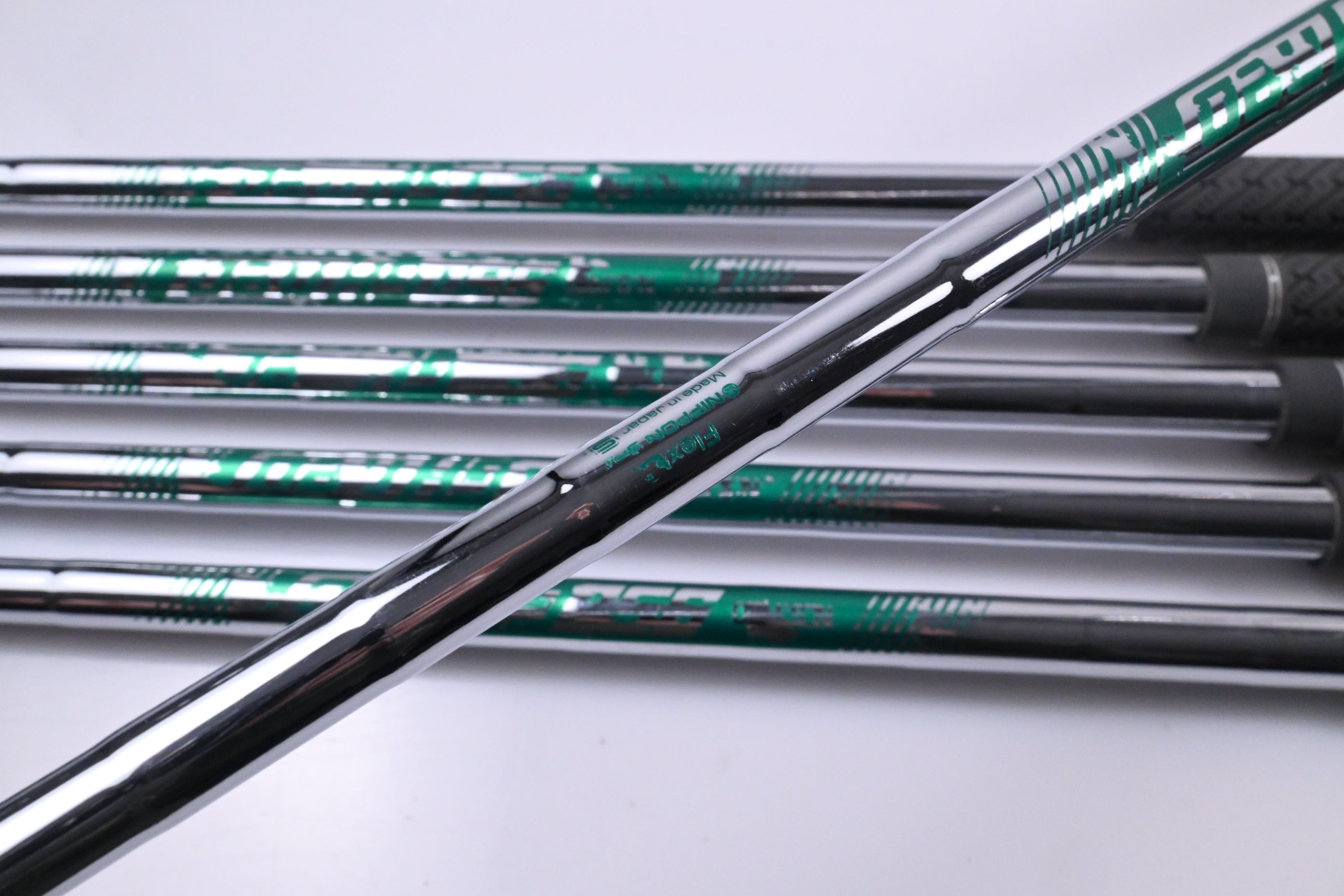 Taylormade P770 2023 Irons / 6-PW+AW / Regular Flex NS Pro 950GH Neo Shafts
