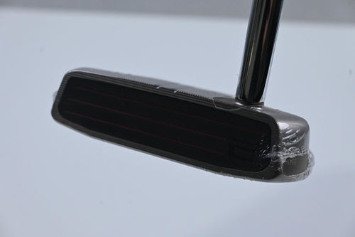 Cobra MIM Stingray Putter / 34 Inch