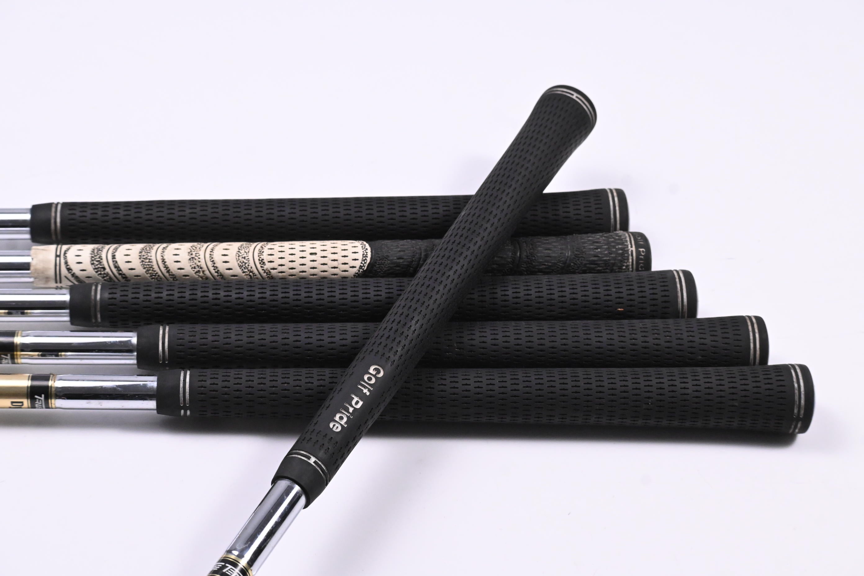 Nike VR Full Cavity Irons / 4-9i / Regular Flex Dynamic Gold High Launch R300