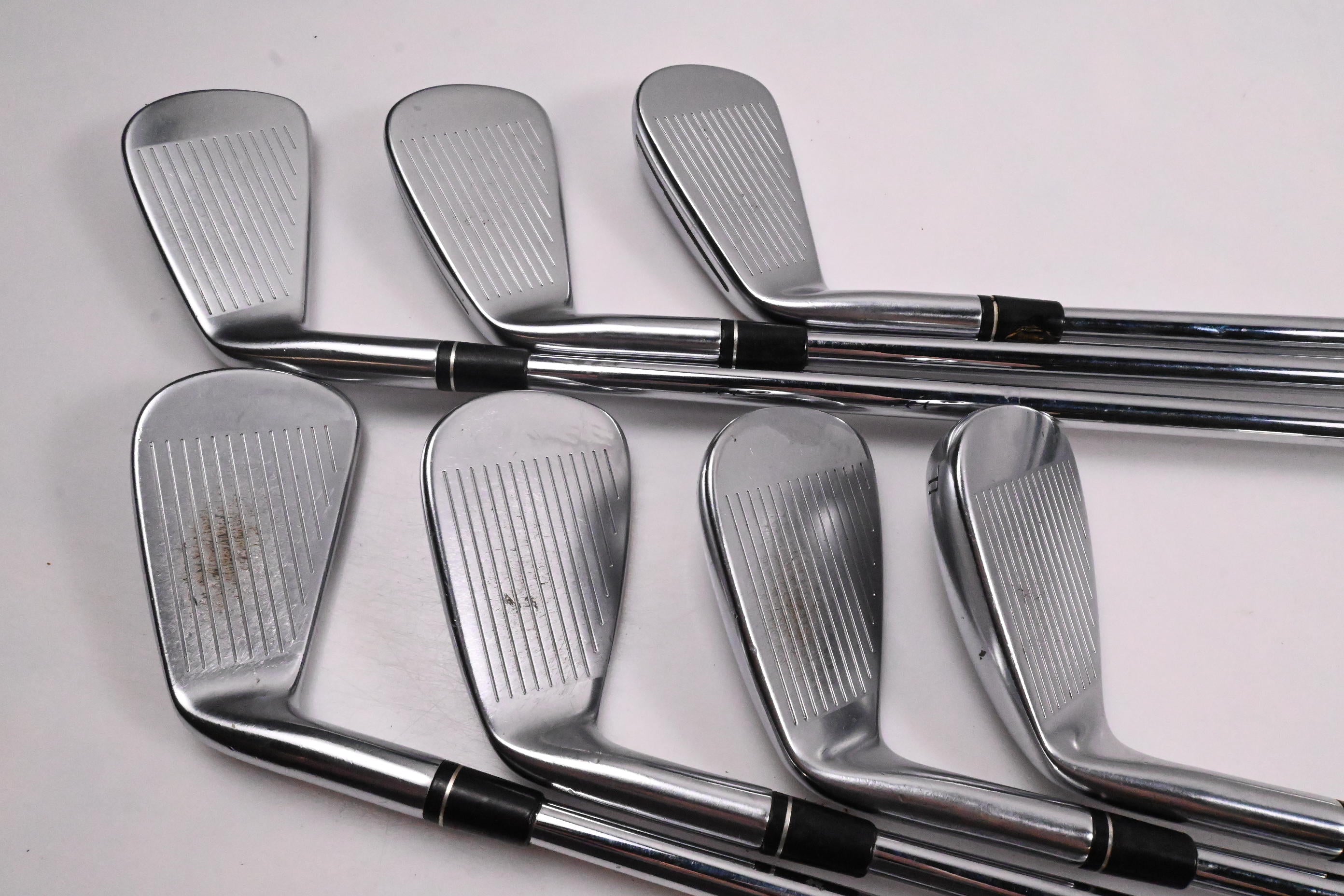 Taylormade P790 2017 Irons / 4-PW / Regular Flex Dynamic Gold 105 R300 Shafts