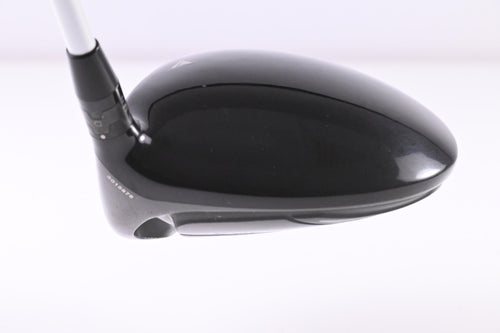 Titleist 915 D2 Driver / 10.5 Degree / Stiff Flex Aldila Rogue Silver 60 Shaft