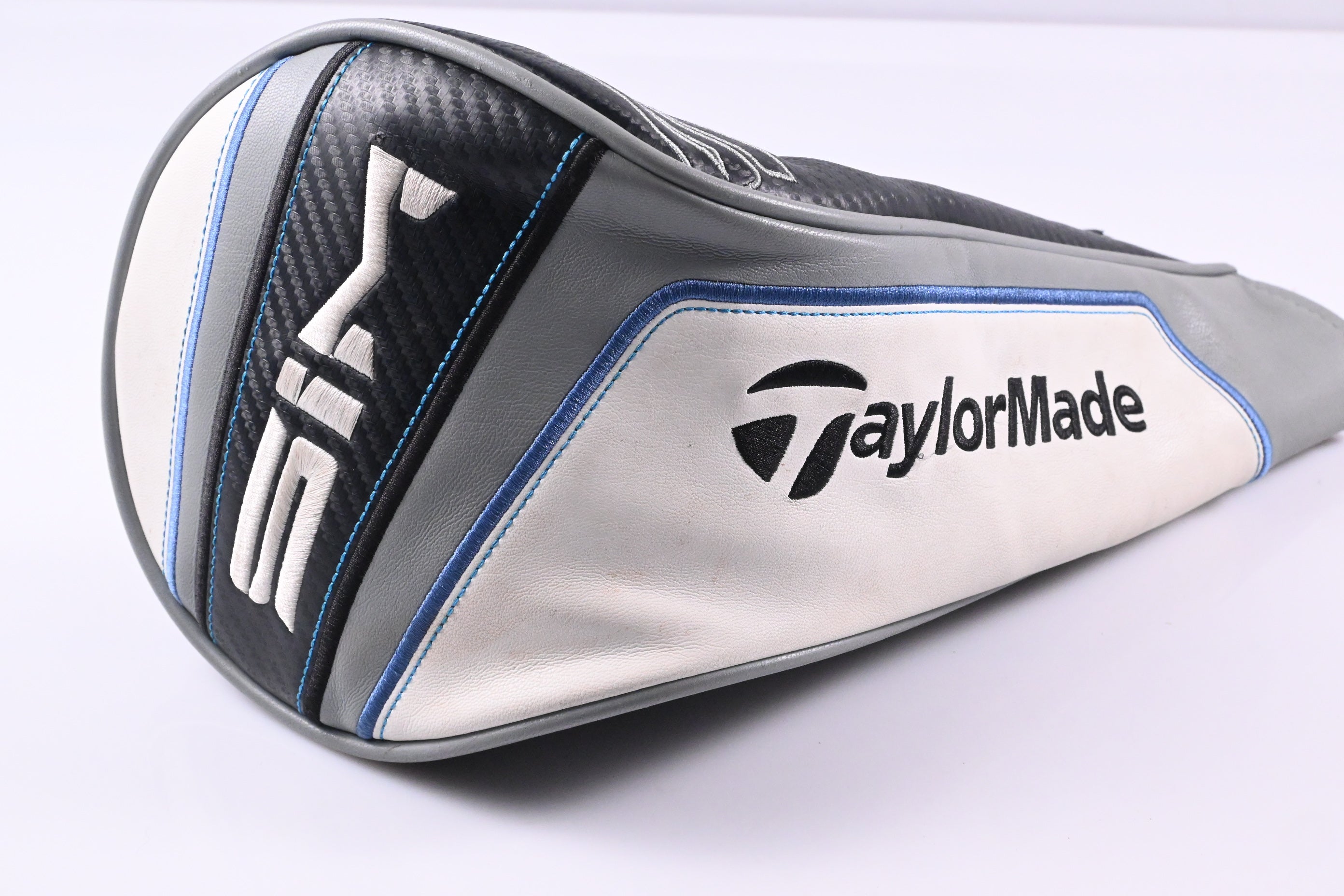 Left Hand Taylormade SIM Max Driver / 10.5 Degree / Regular Flex HZRDUS Smoke Black