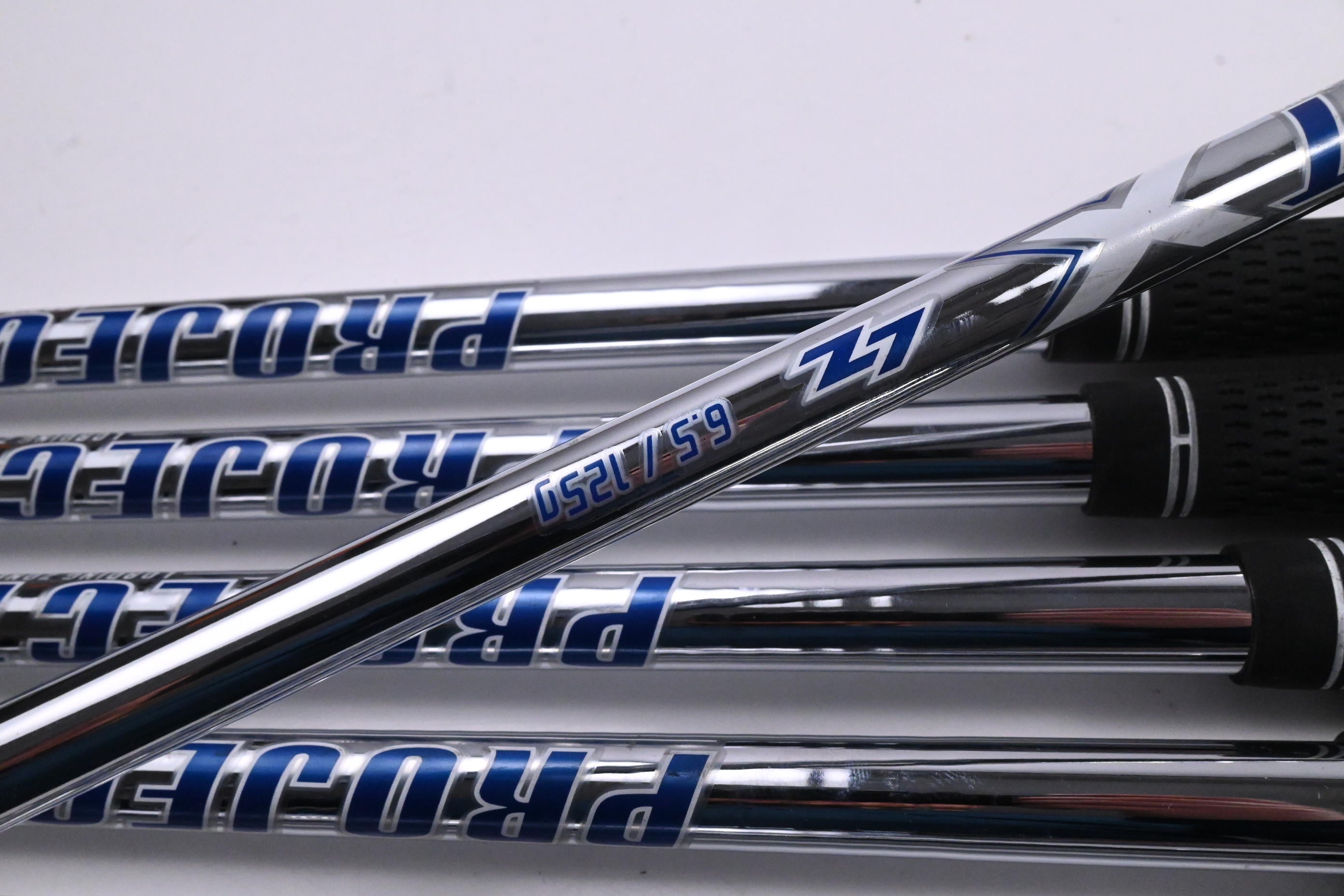 Titleist T100 2025 Irons / 3-PW / X-Flex Project X LZ 125 Shafts