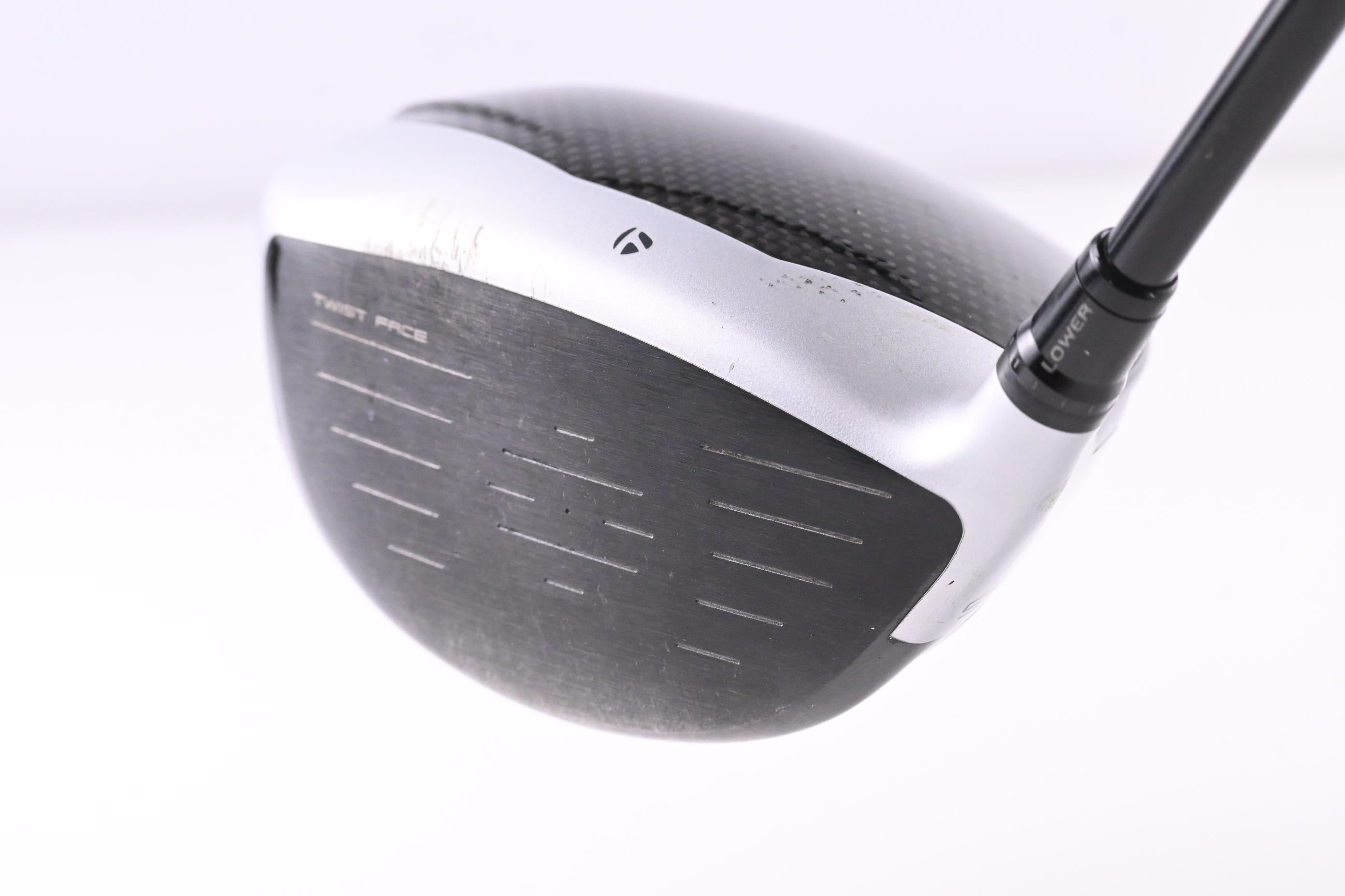 Taylormade M4 Driver / 9.5 Degree / Regular Flex Hzrdus Smoke RDX Red 60
