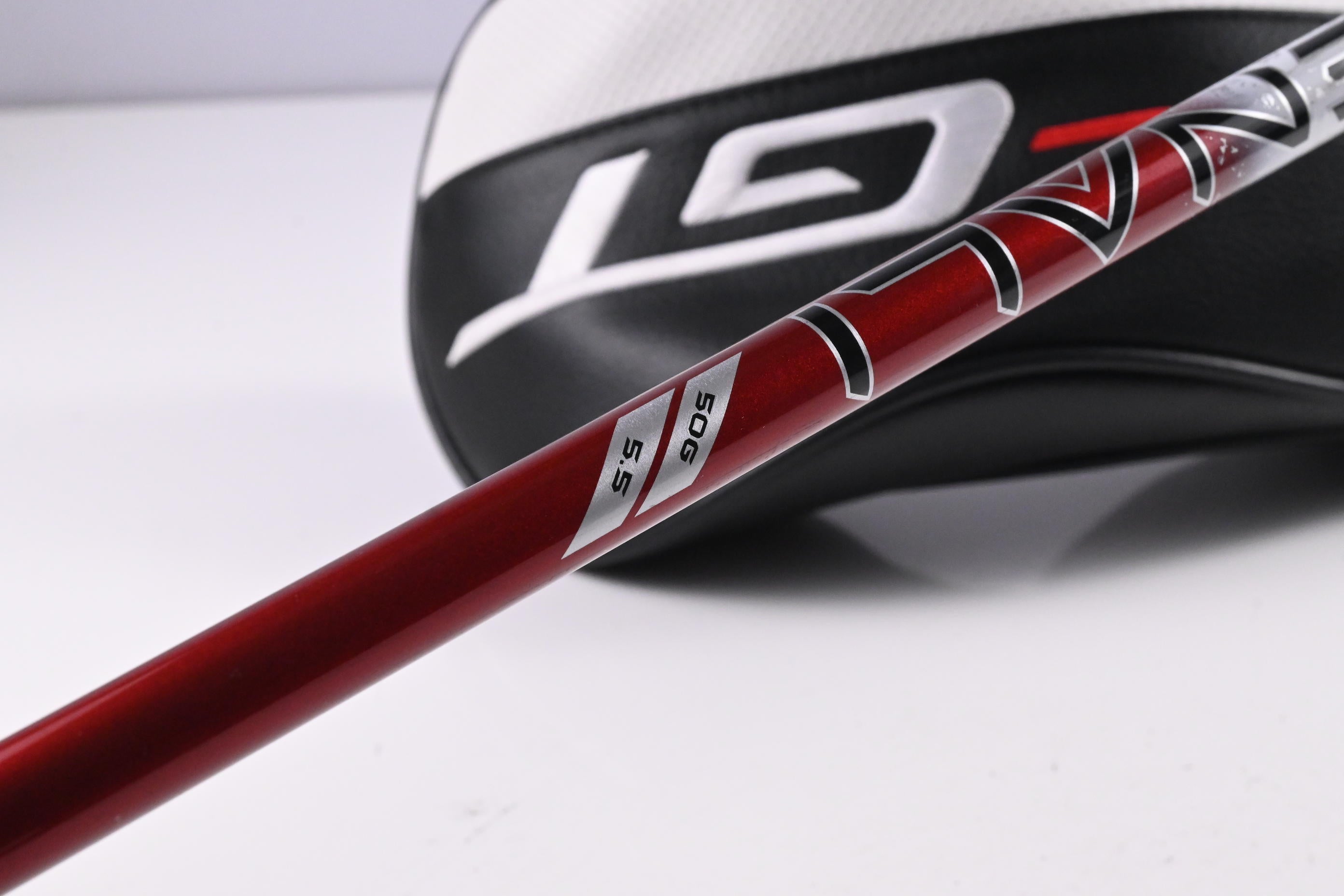 Titleist GT2 Driver / 9 Degree / Regular Flex Denali Red 50 Shaft