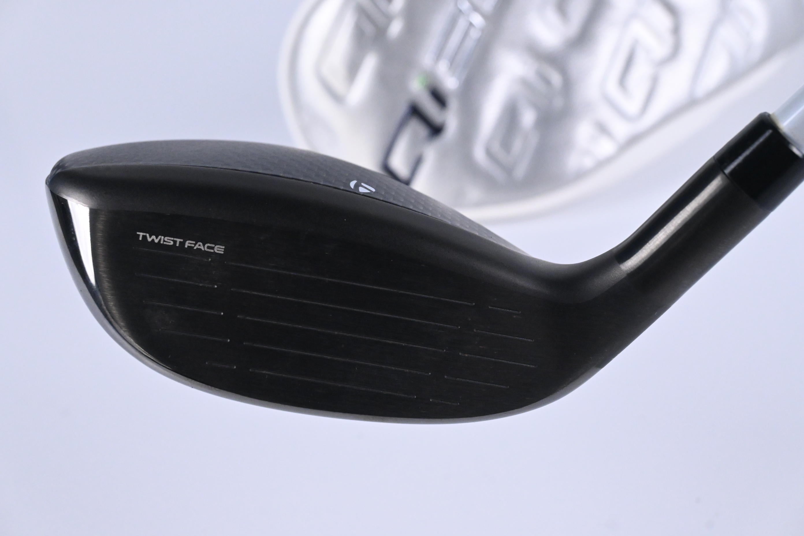 Ladies Taylormade Qi35 Max Lite #5 Hybrid / 27 Degree / Ladies Flex Fujikura