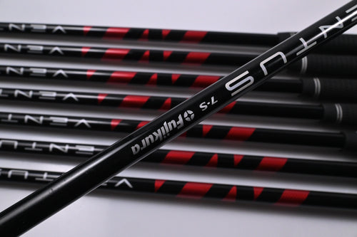 Taylormade Stealth Irons / 4-PW+GW / Stiff Flex Fujikura Ventus Red 7 Shaft