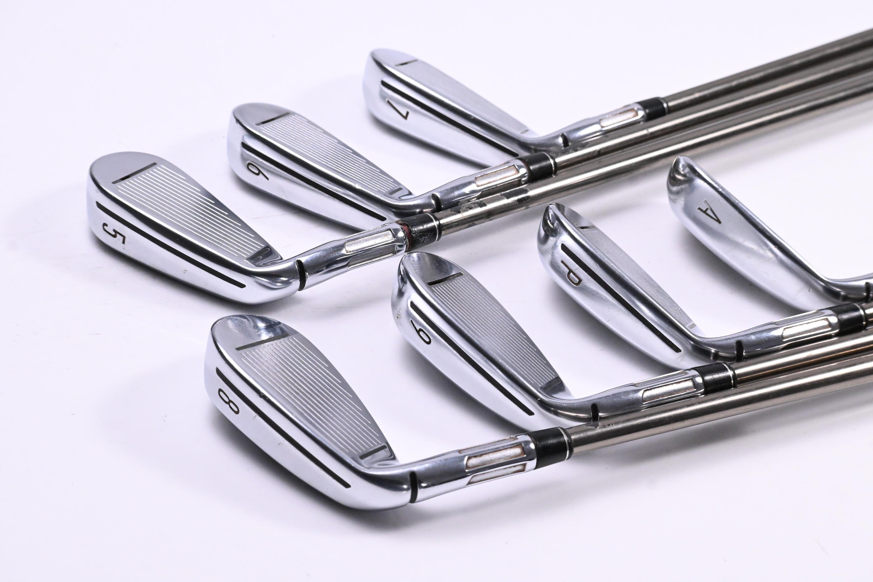 Taylormade M CGB Irons / 5-PW+AW / Stiff Flex UST Mamiya Recoil ES 460 Shafts