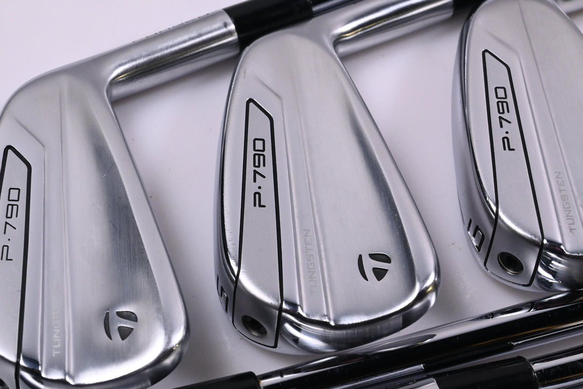 Taylormade P790 2019 Irons / 4-PW / Regular Flex Dynamic Gold 105 R300 Shafts
