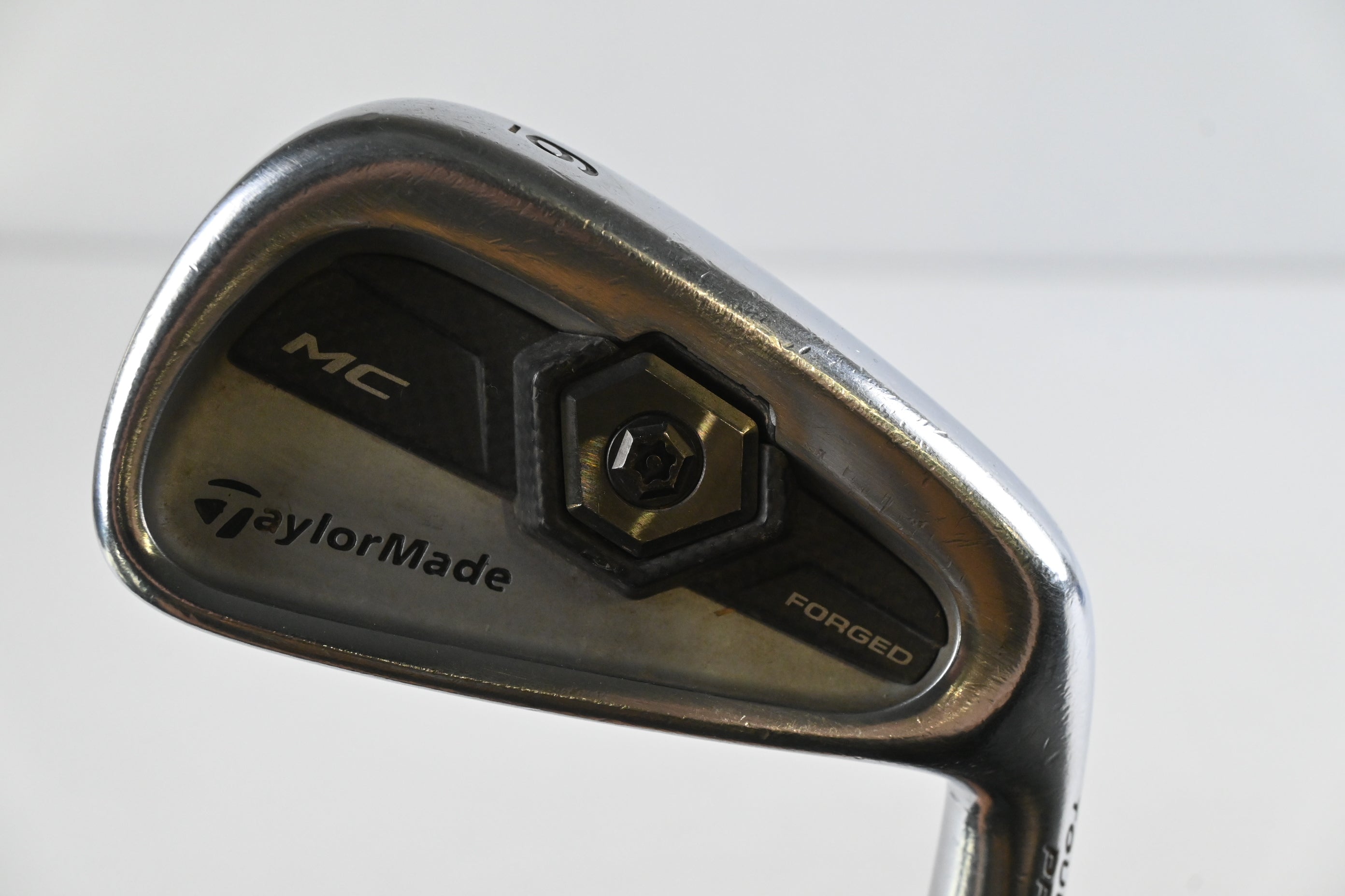 Taylormade Tour Preferred 2011 MC #6 Iron / Regular Flex Dynamic Gold R300