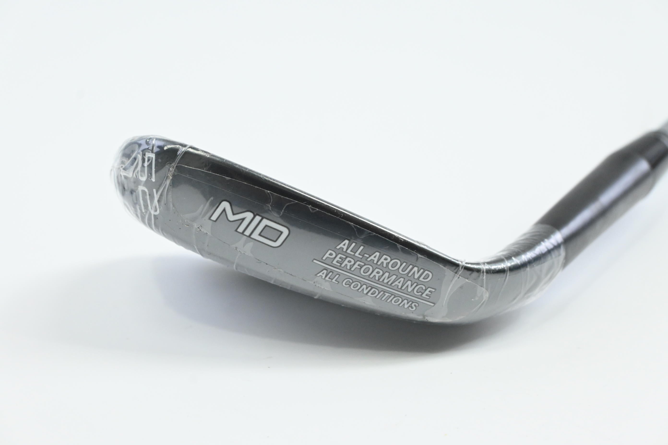 Cleveland RTZ Gap Wedge / 52 Degree / Wedge Flex Dynamic Gold Spinner