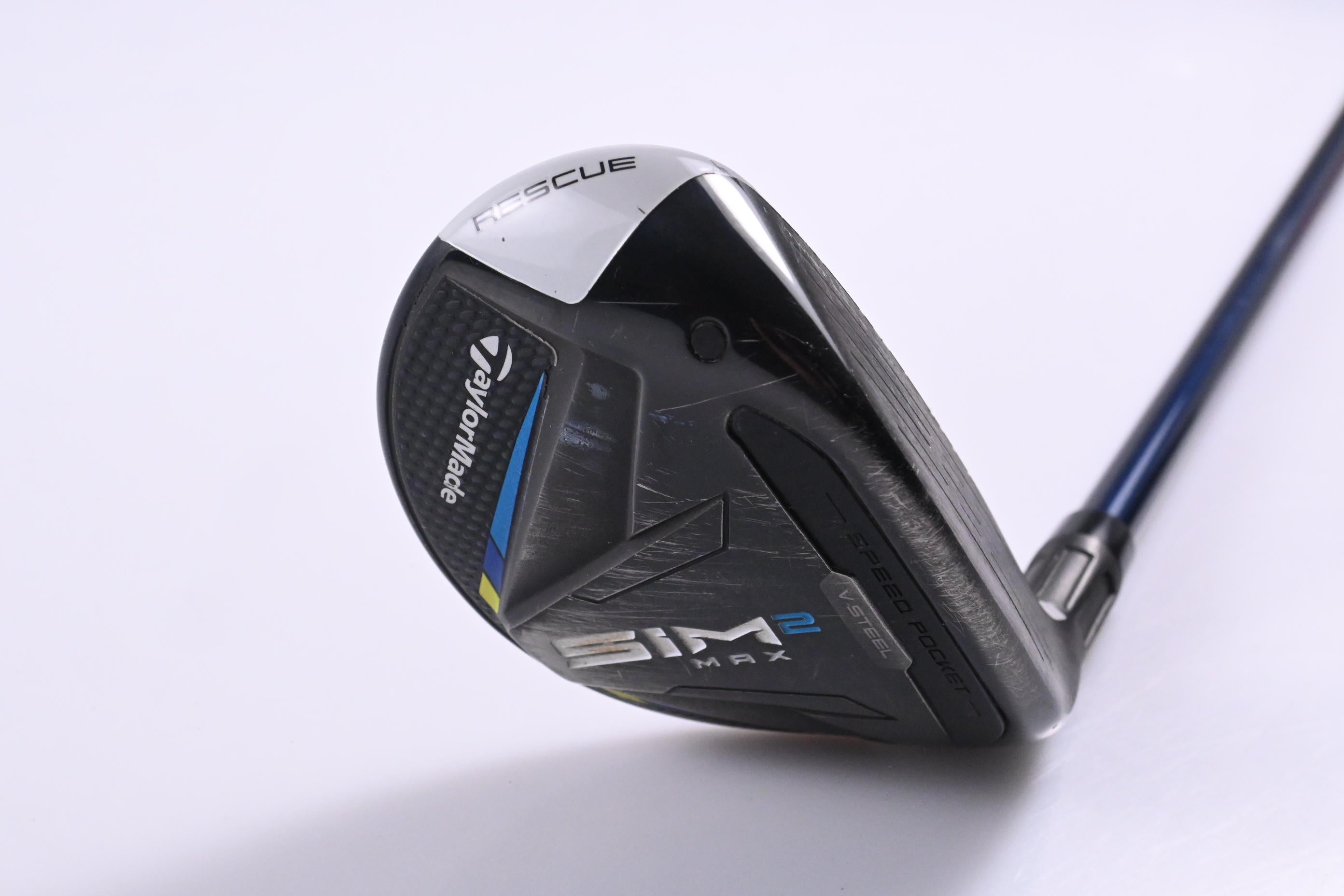 Taylormade SIM2 Max #4 Hybrid / 22 Degree / Regular Flex Fujikura Ventus Blue 6
