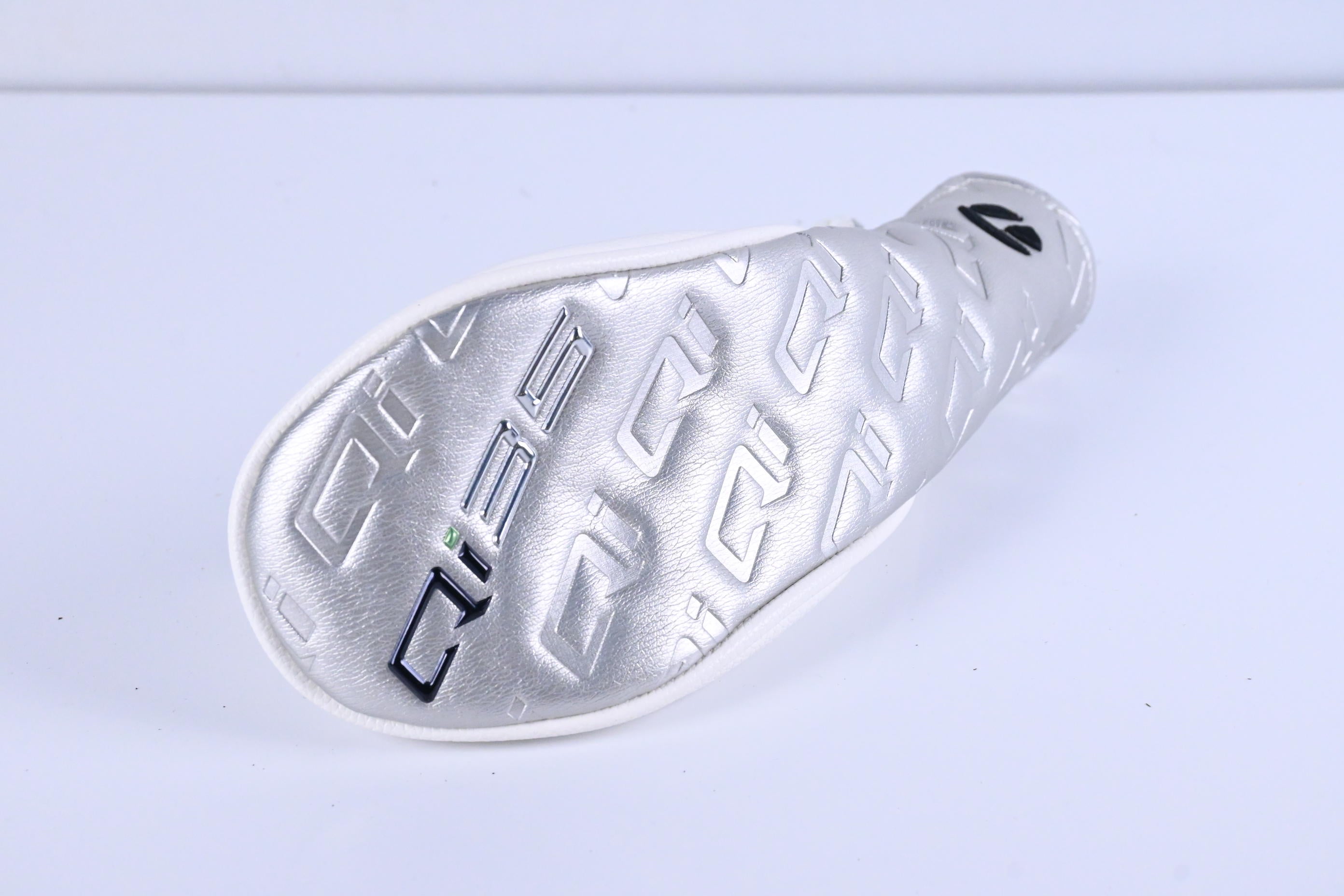 Ladies Taylormade Qi35 Max Lite #5 Hybrid / 27 Degree / Ladies Flex Fujikura