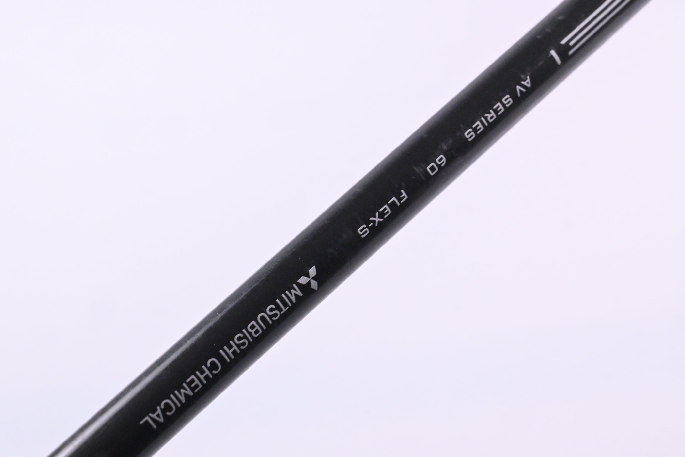 Taylormade SIM2 Driver / 10.5 Degree / Stiff Flex Mitsubishi Tensei AV Blue 60