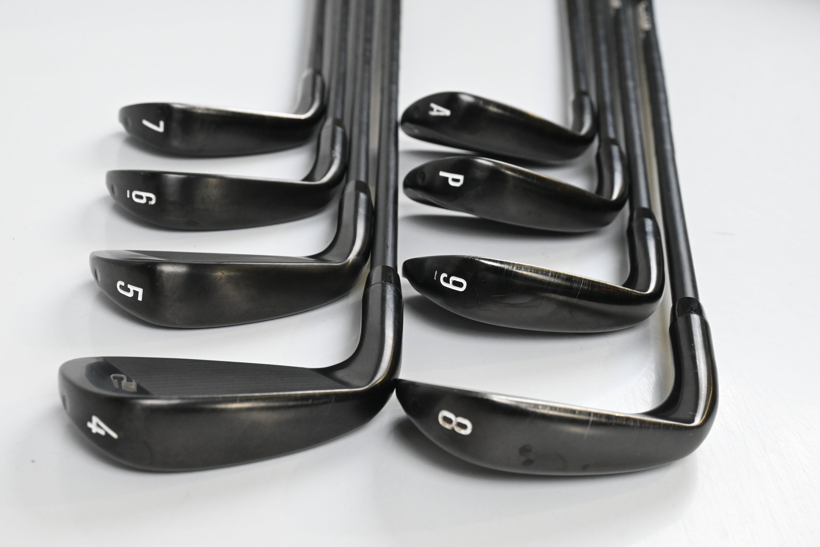 Callaway Apex Ti Fusion Black Irons / 4-PW+GW / Stiff Flex Dynamic Gold S300 105