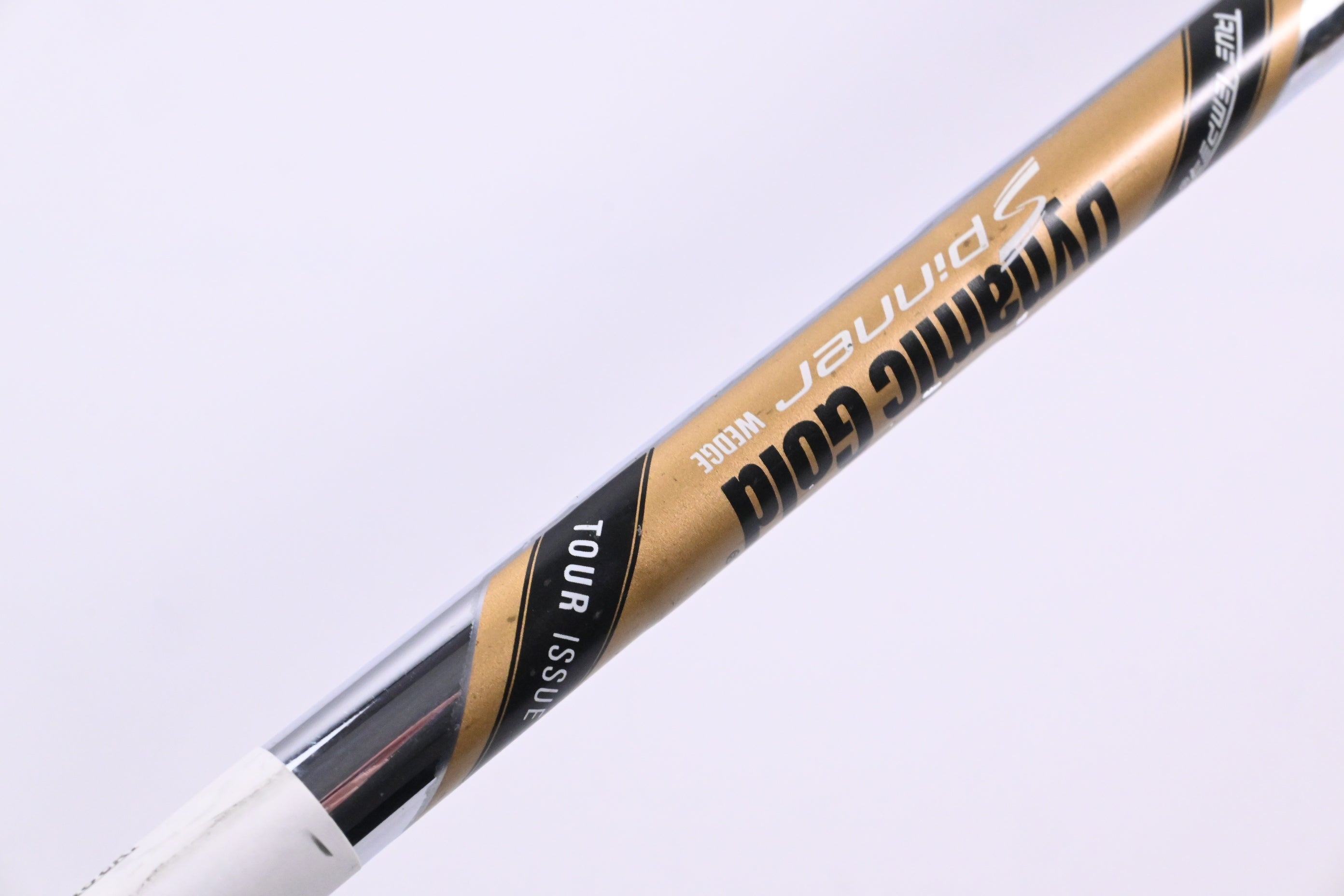 Cleveland RTX ZipCore Sand Wedge / 54 Degree / Wedge Flex Dynamic Gold Spinner