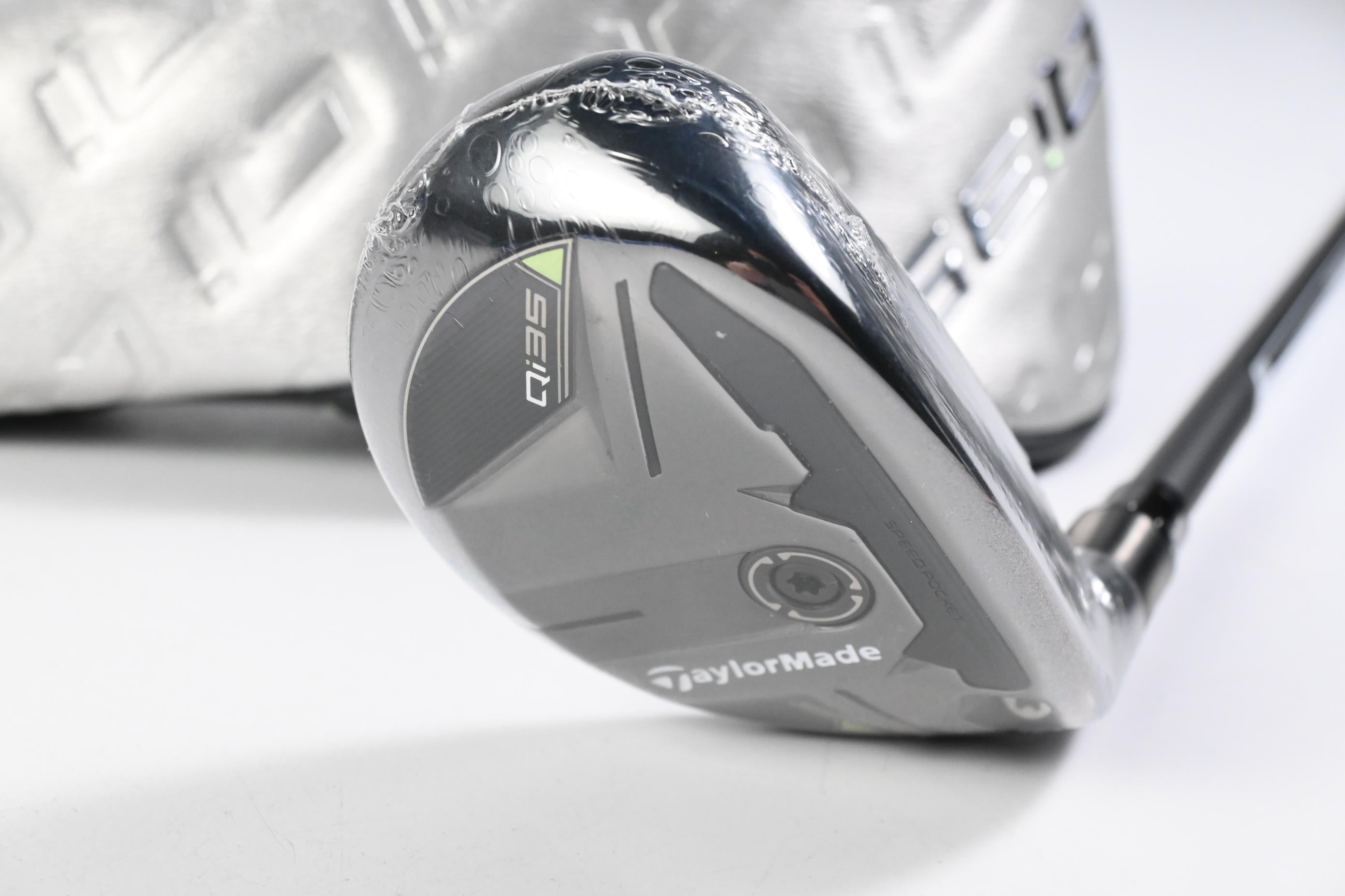 Taylormade Qi35 #3 Hybrid / 19 Degree / Stiff Flex Fujikura Ventus Blue 7 Shaft