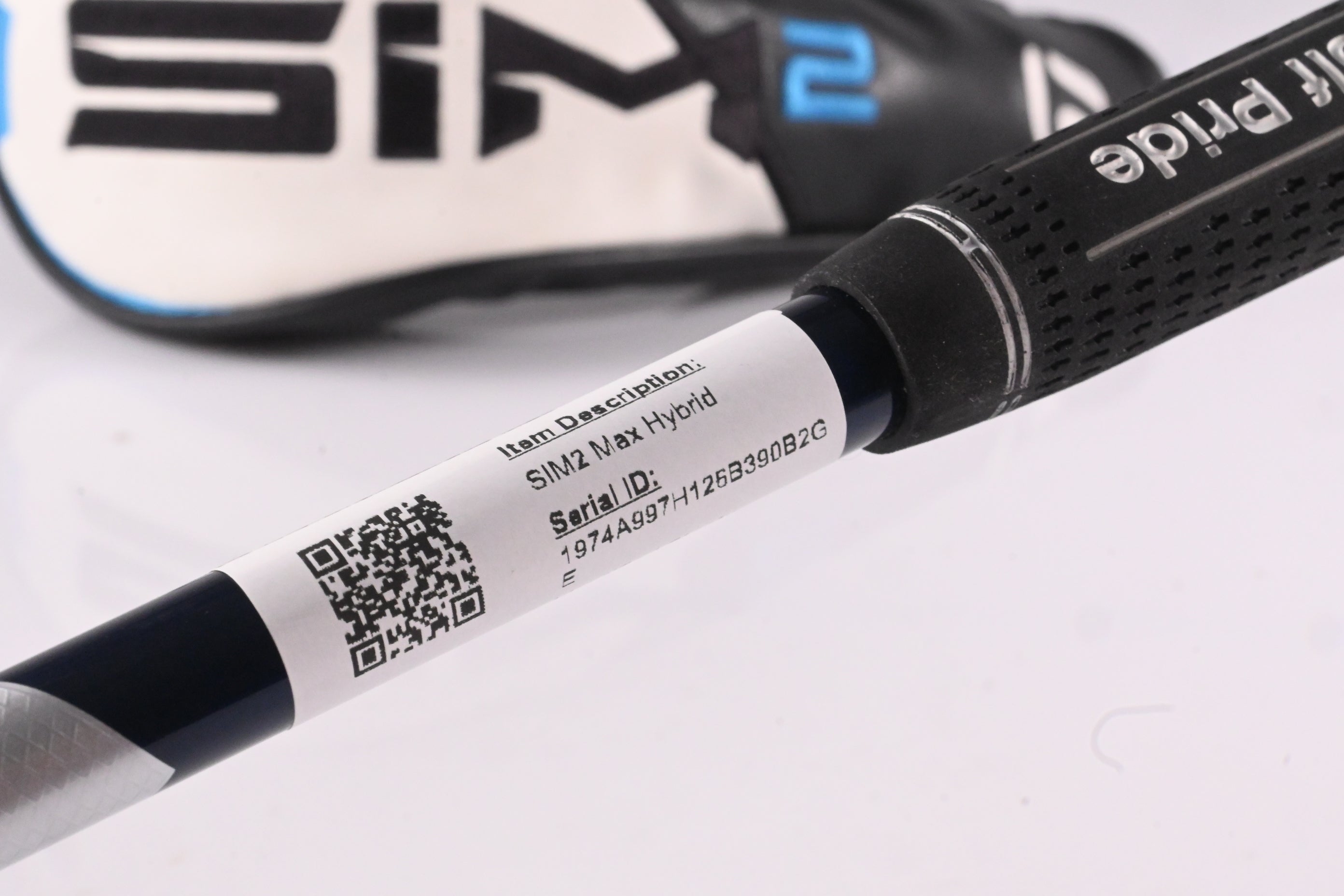 Taylormade SIM2 Max #3 Hybrid / 19 Degree / Stiff Flex Fujikura Ventus Blue 7