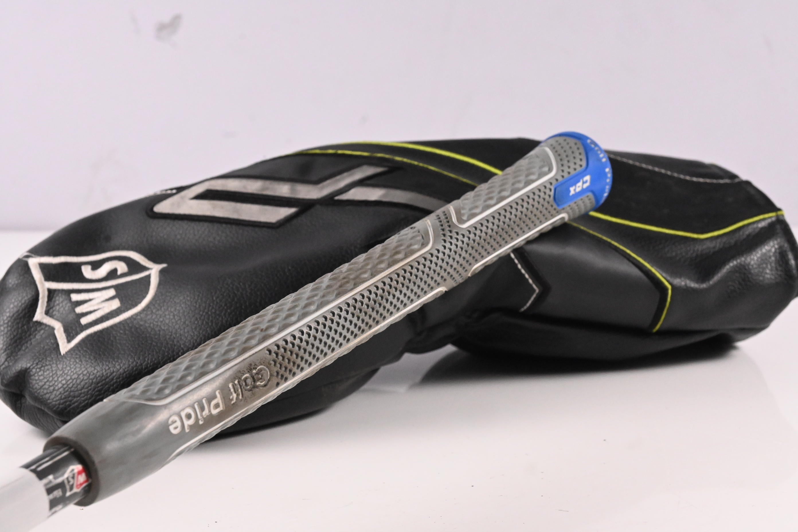 Wilson Launch Pad 2022 Driver / 9 Degree / Regular Flex Evenflow 55 Shaft