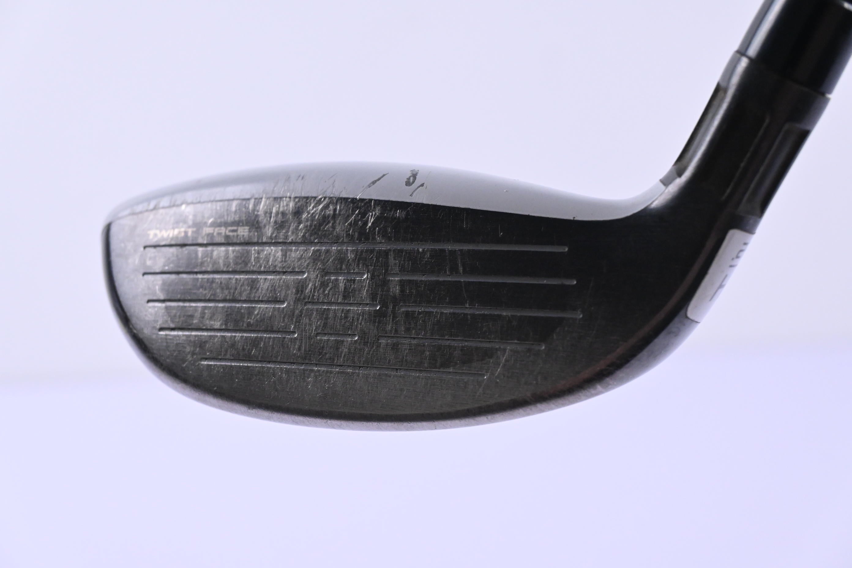 Taylormade SIM Max #4 Hybrid / 22 Degree / Regular Flex Fujikura Ventus Blue 6