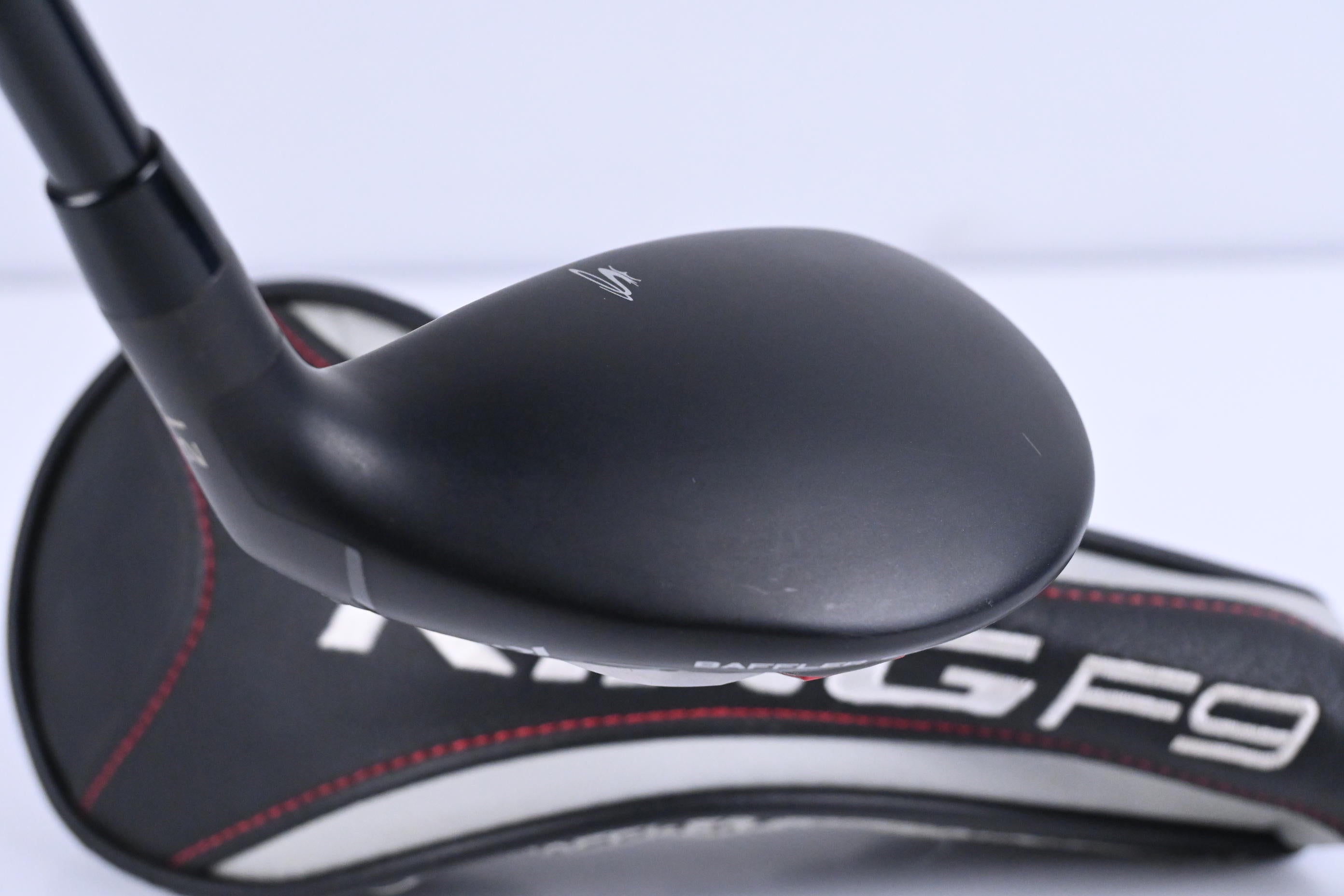 Cobra King F9 #4 Hybrid / 21 Degree / Regular Flex Fujikura Atmos Silver 7 Shaft